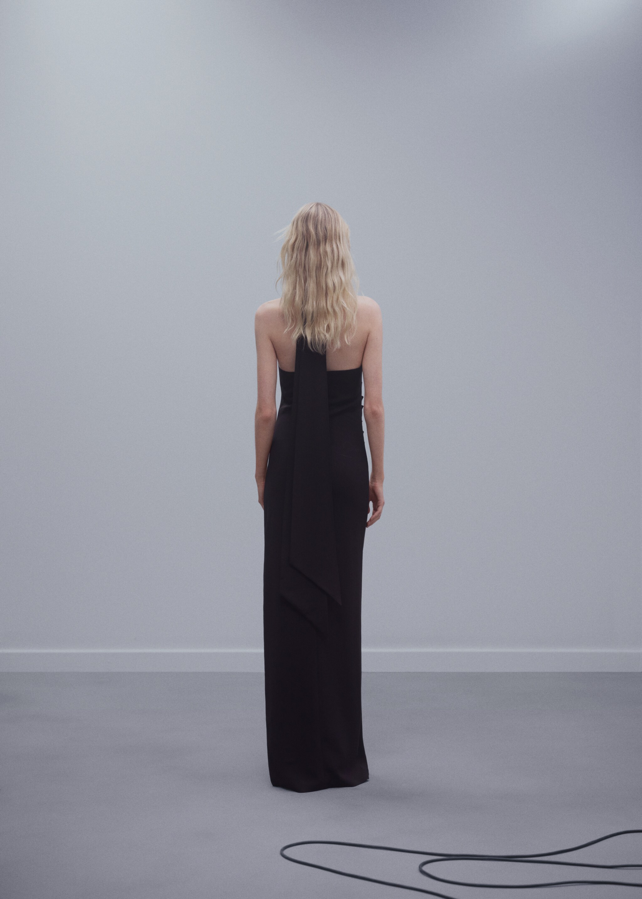 Vestido maxi flores abertura - Reverso del artículo