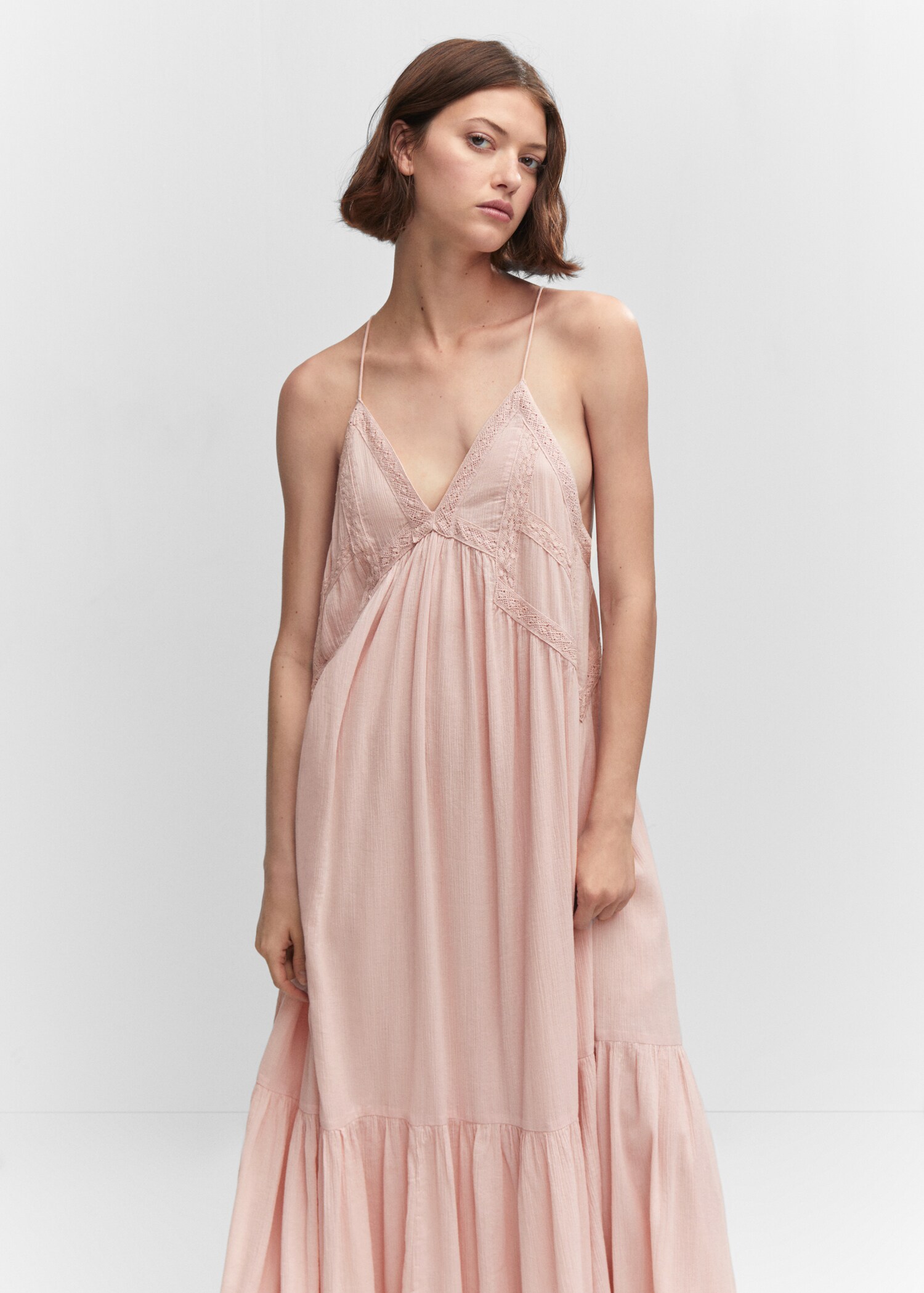 Maxi vestido detalles encaje - Plano medio