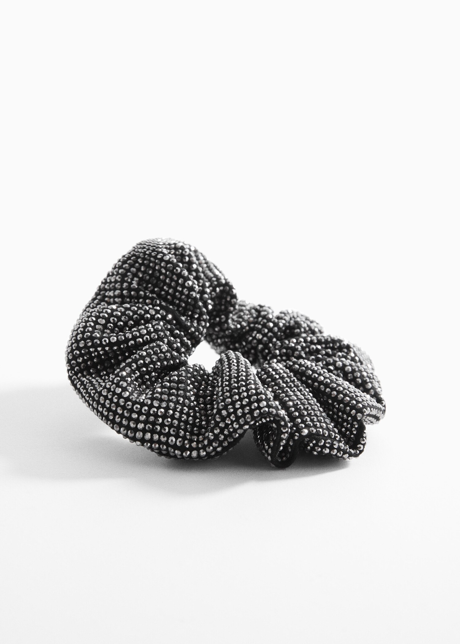 Perlenverzierter Scrunchie - Mittlere Ansicht