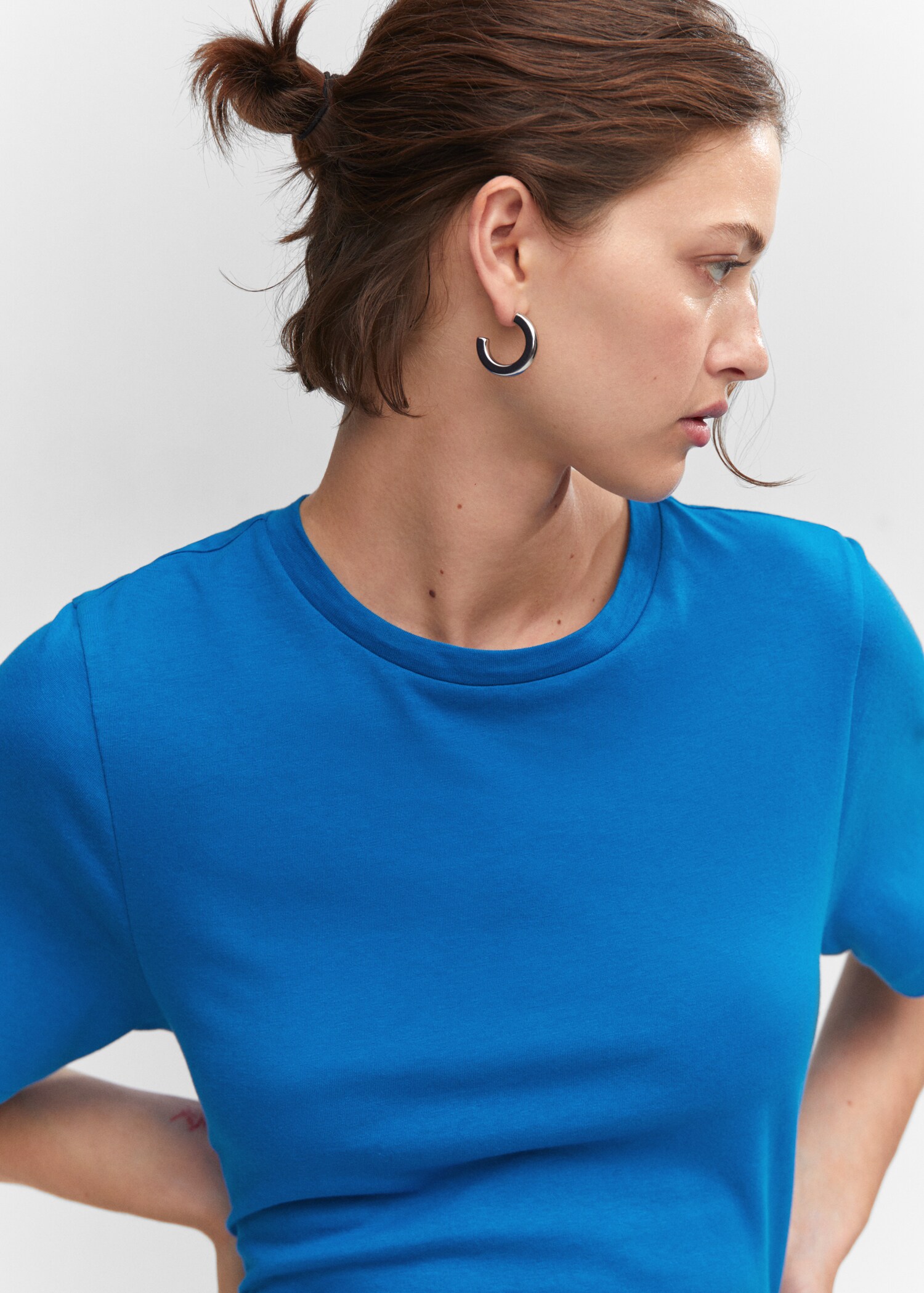 Short-sleeved cotton t-shirt - Details of the article 1