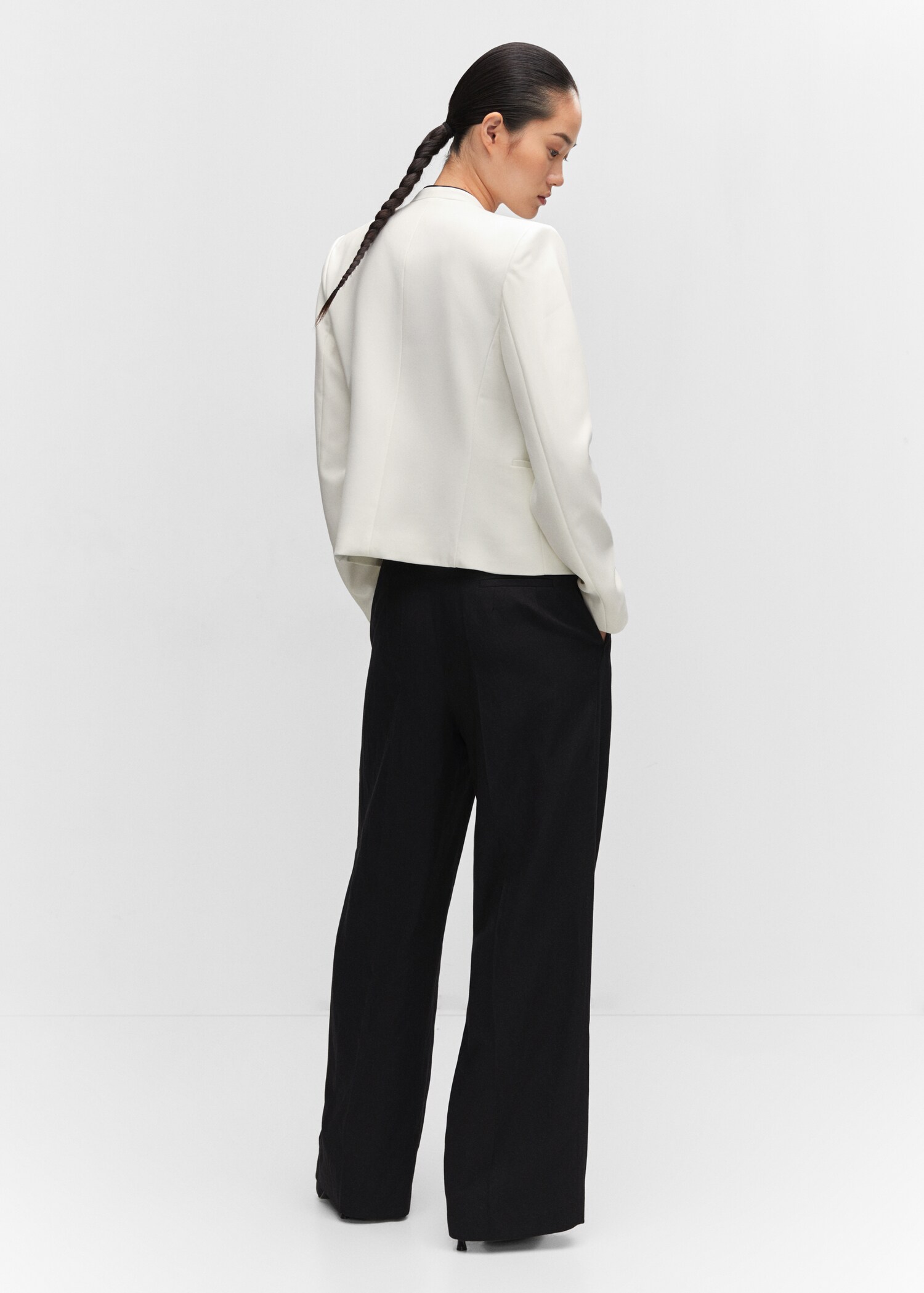 Contrasting trims blazer - Reverse of the article