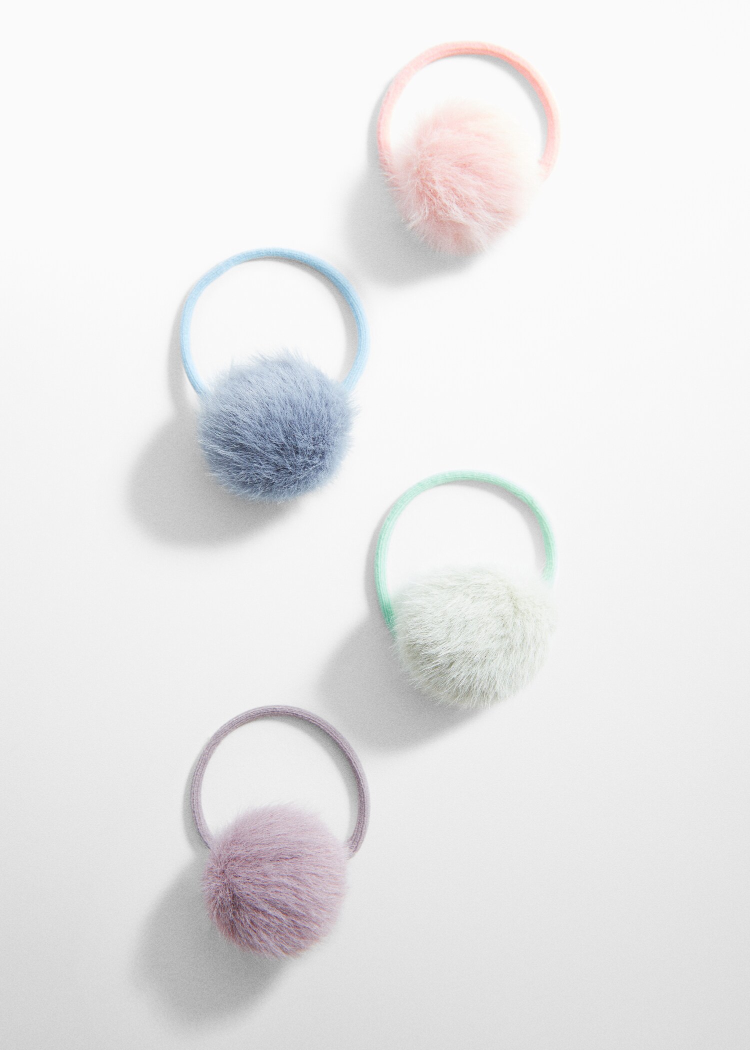 Pack of 4 scrunchies  - Article without model