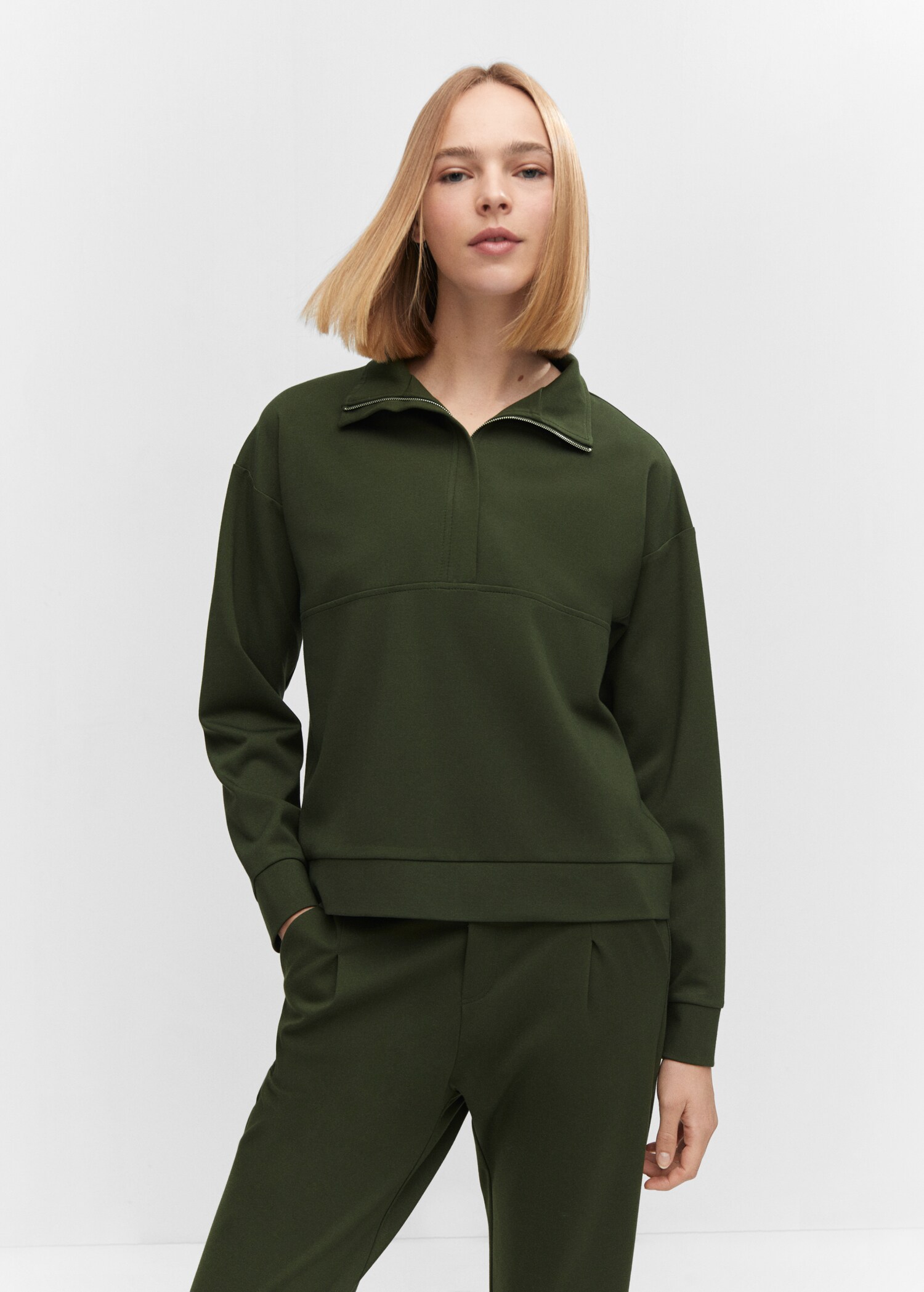 Pocket jogger trousers - Details of the article 1