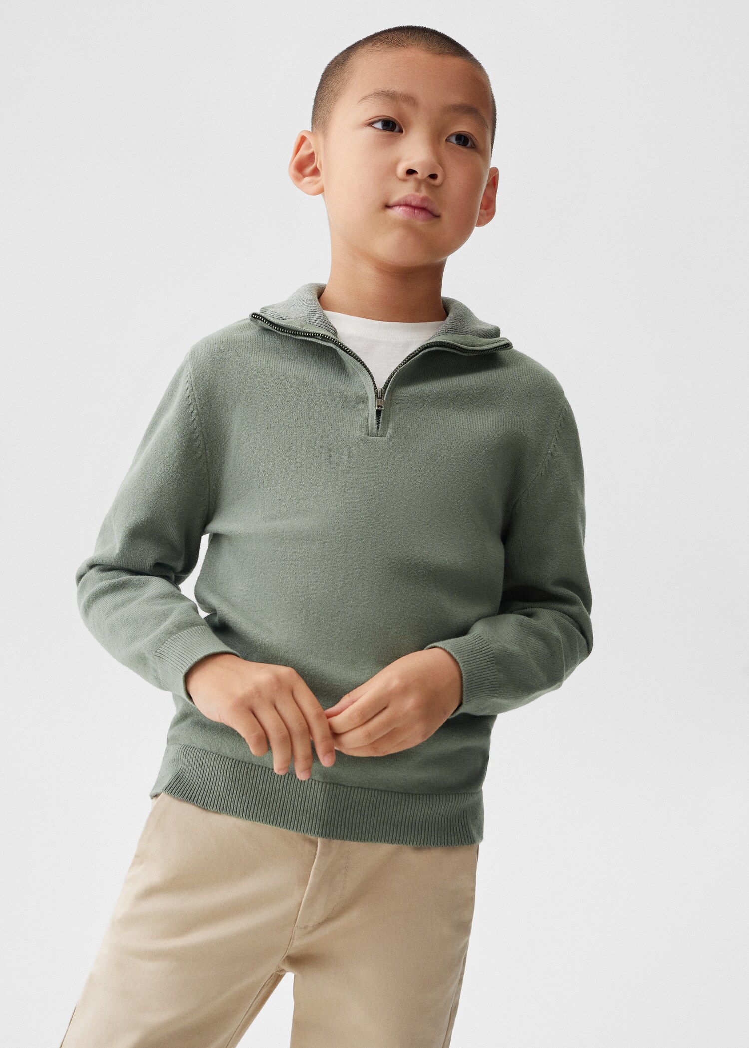 Jersey cuello cremallera - Plano medio
