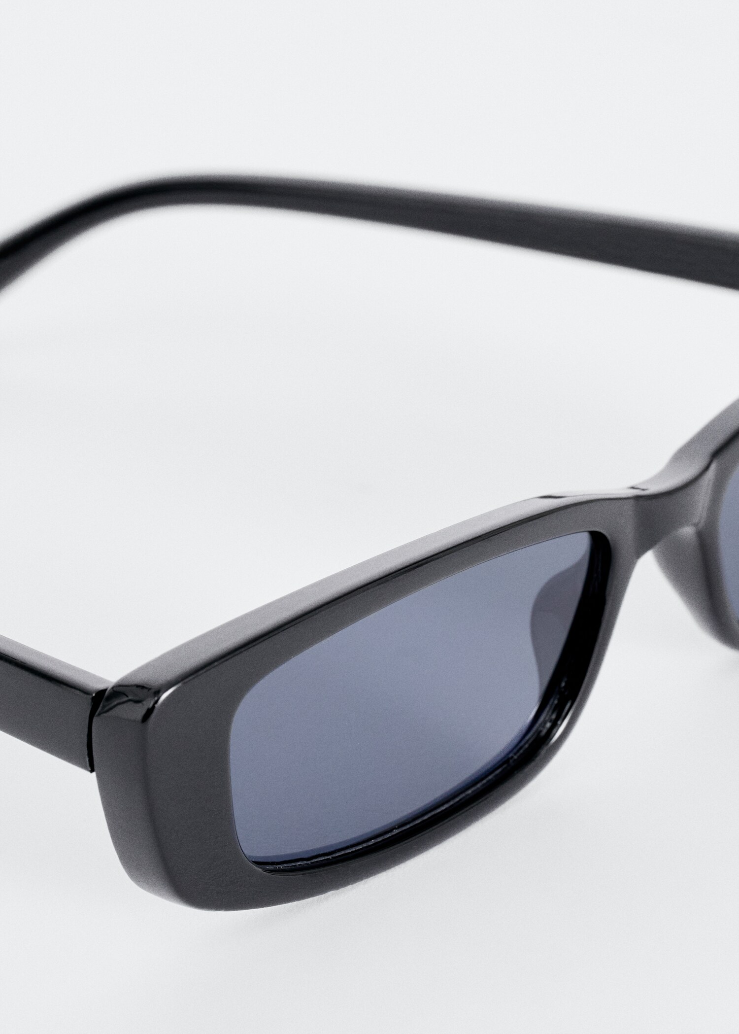 Retro style sunglasses - Details of the article 3