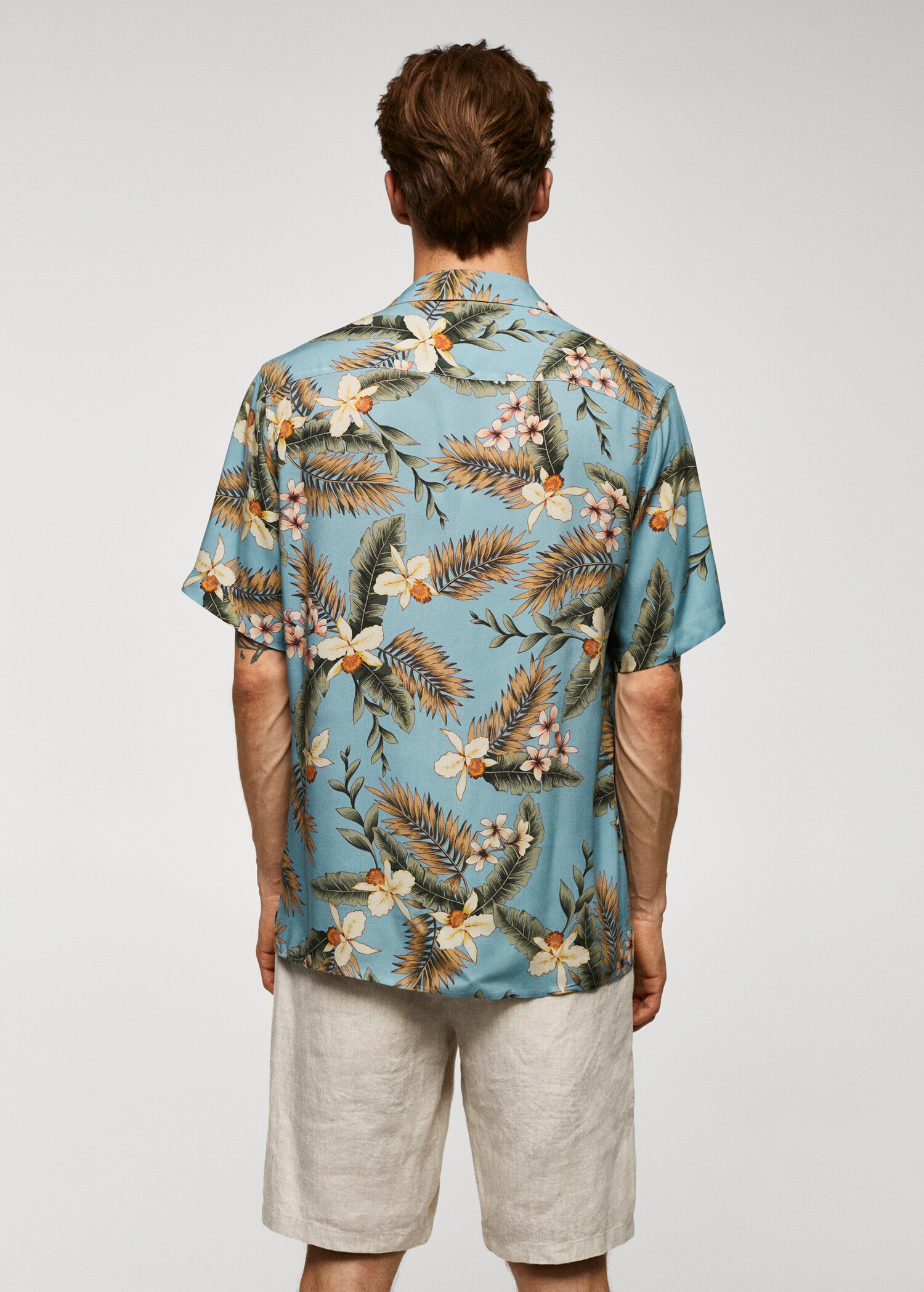 Chemise regular-fit en imprimé hawaïen - Verso de l’article