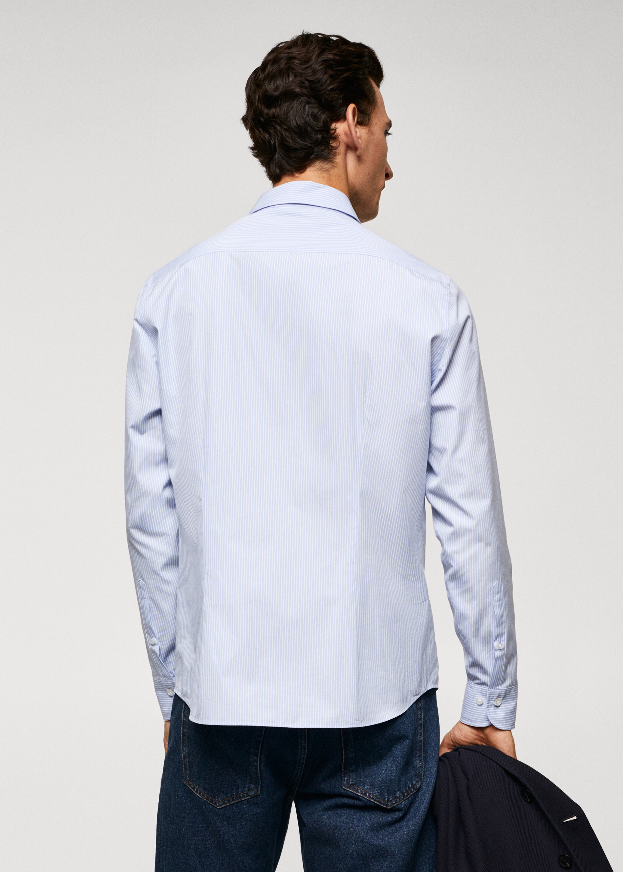 Camisa slim fit de 100% algodão - Verso do artigo