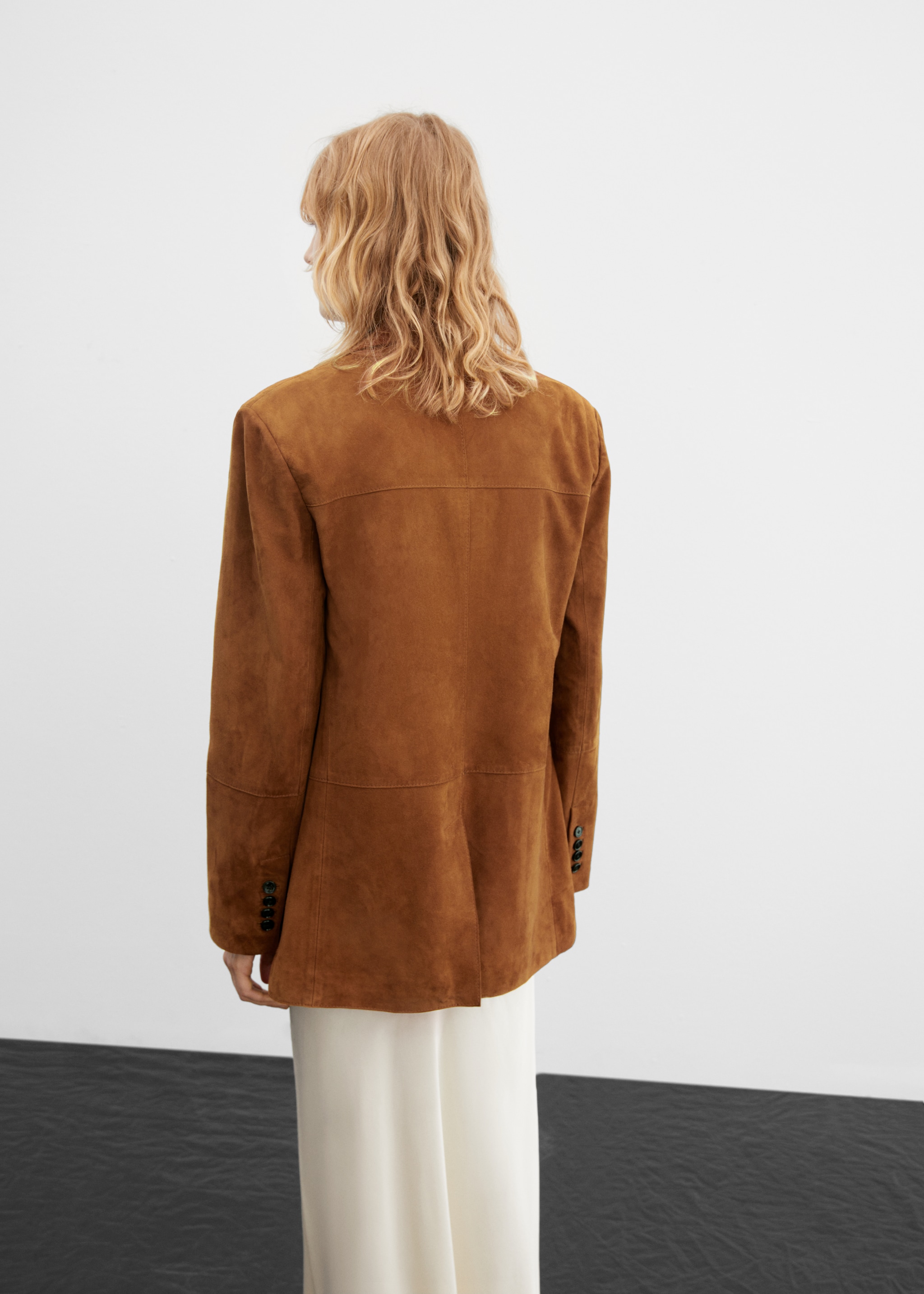 Oversized suede jacket - Women | MANGO Kosovo