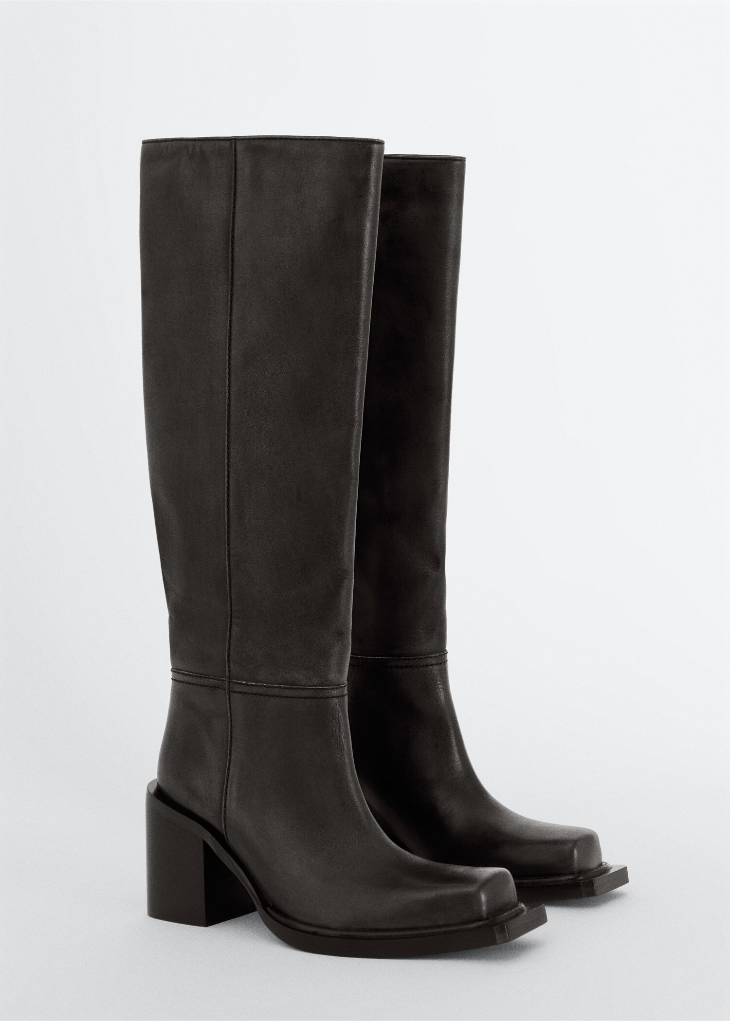 Leather boots with tall leg - Medium plane