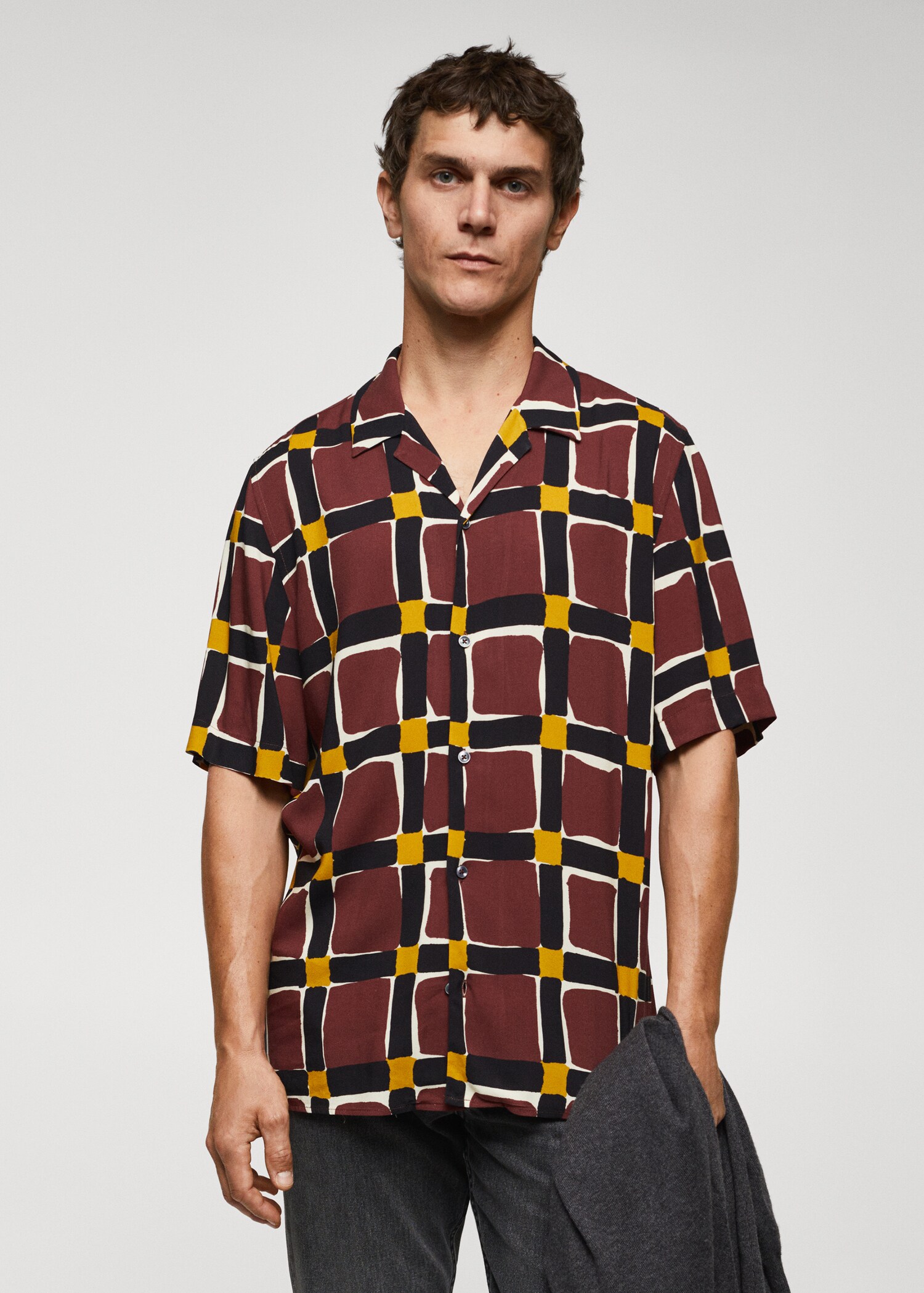 Camisa fluida estampado geométrico - Plano medio