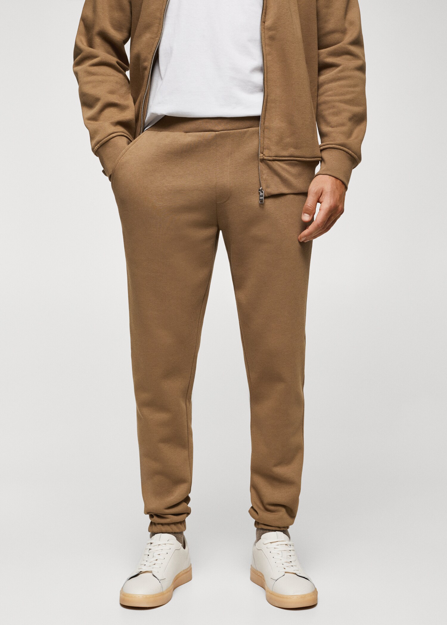 Cotton jogger-style trousers - Medium plane