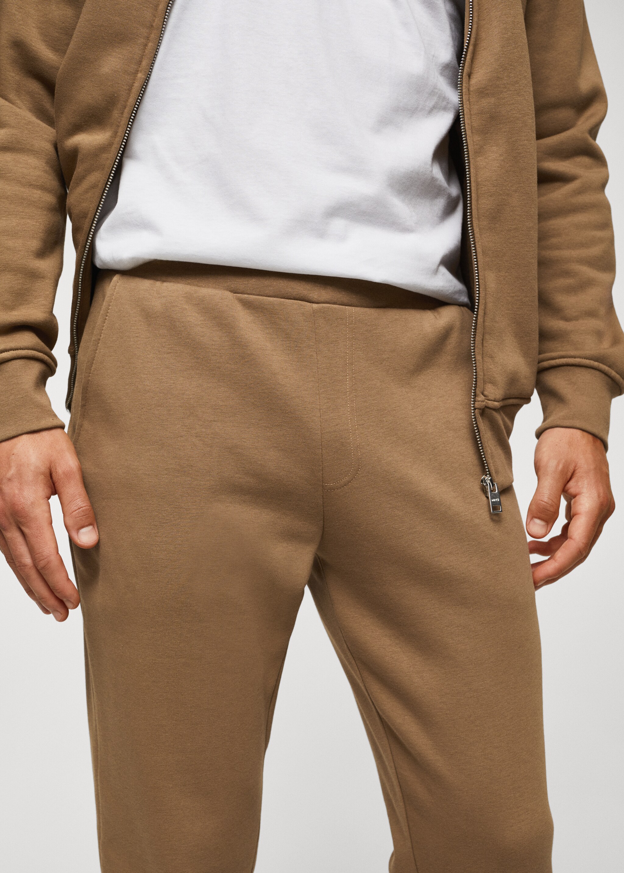 Cotton jogger-style trousers - Details of the article 1