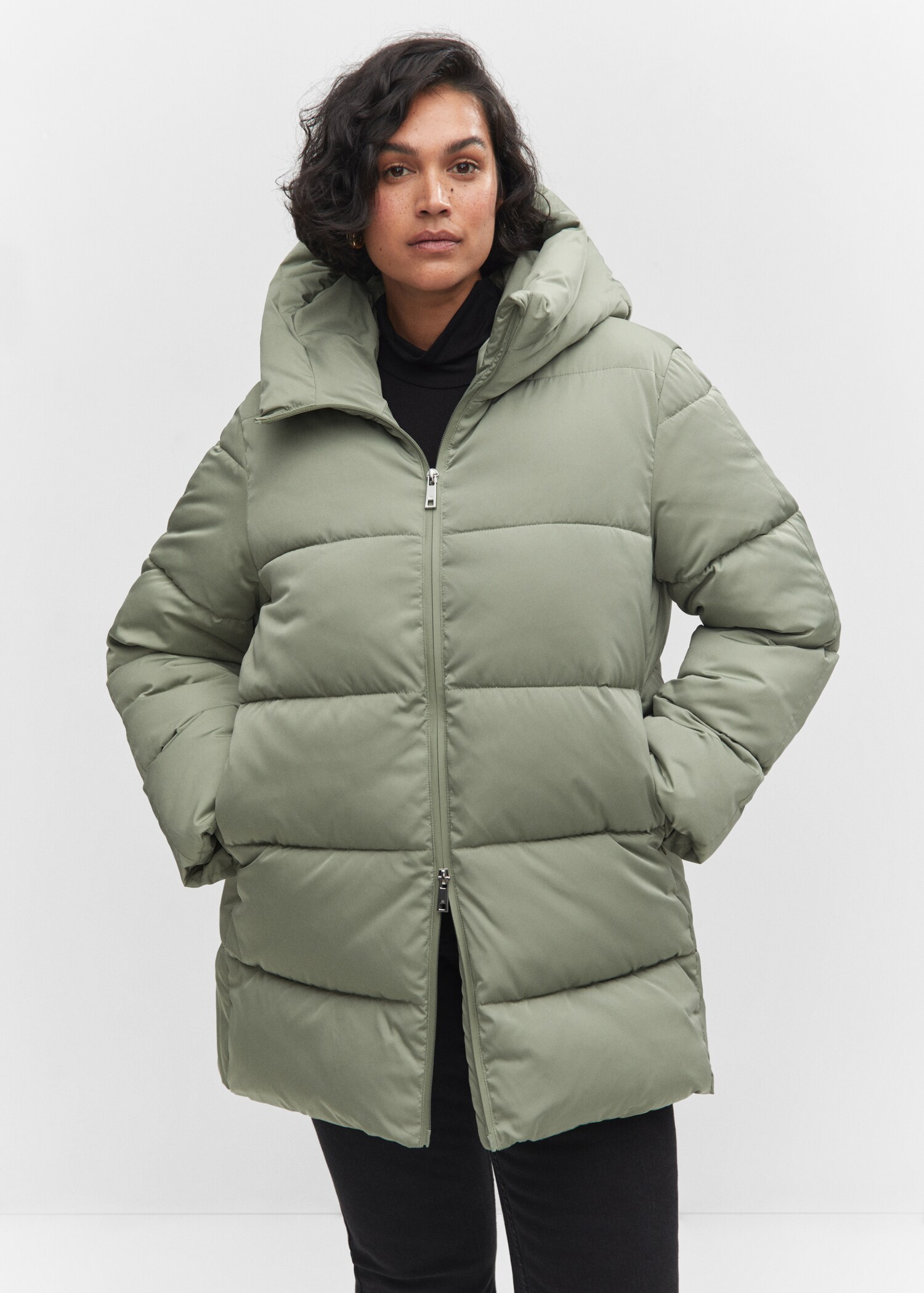 Hood quilted coat - Details of the article 5