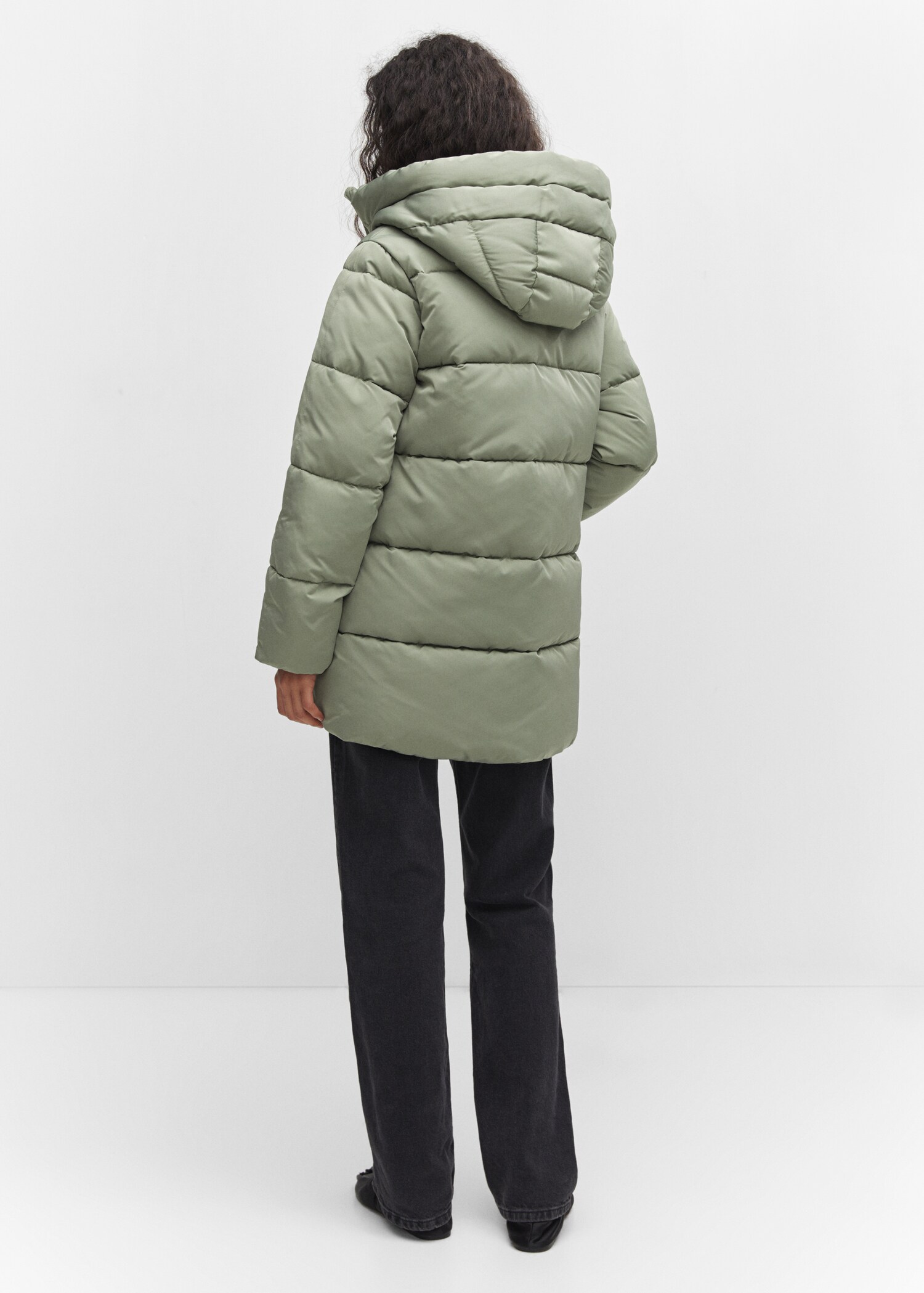 Hood quilted coat - Reverse of the article