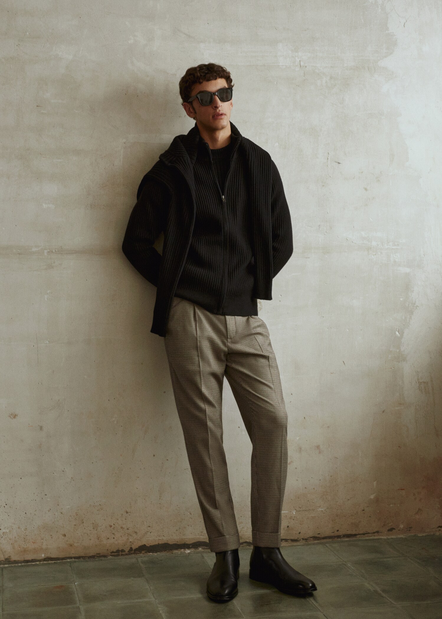 Micro-houndstooth wool-blend slim-fit pants - Details of the article 5