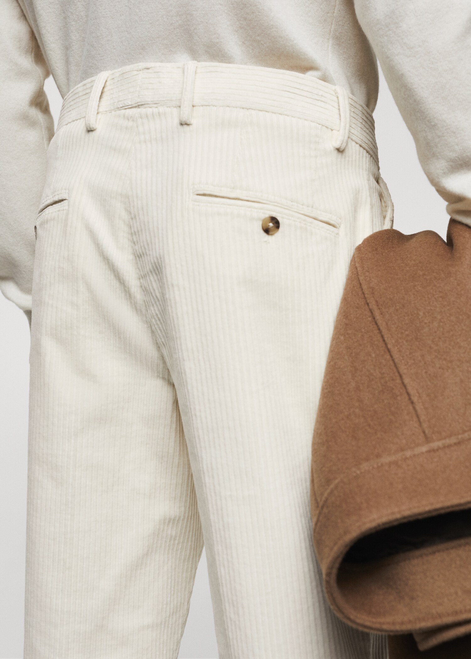 Slim fit corduroy trousers - Details of the article 4