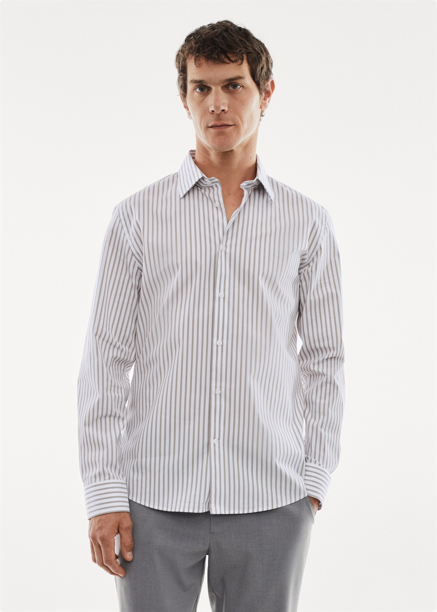 Camisa slim fit rayas tejido strech - Plano medio