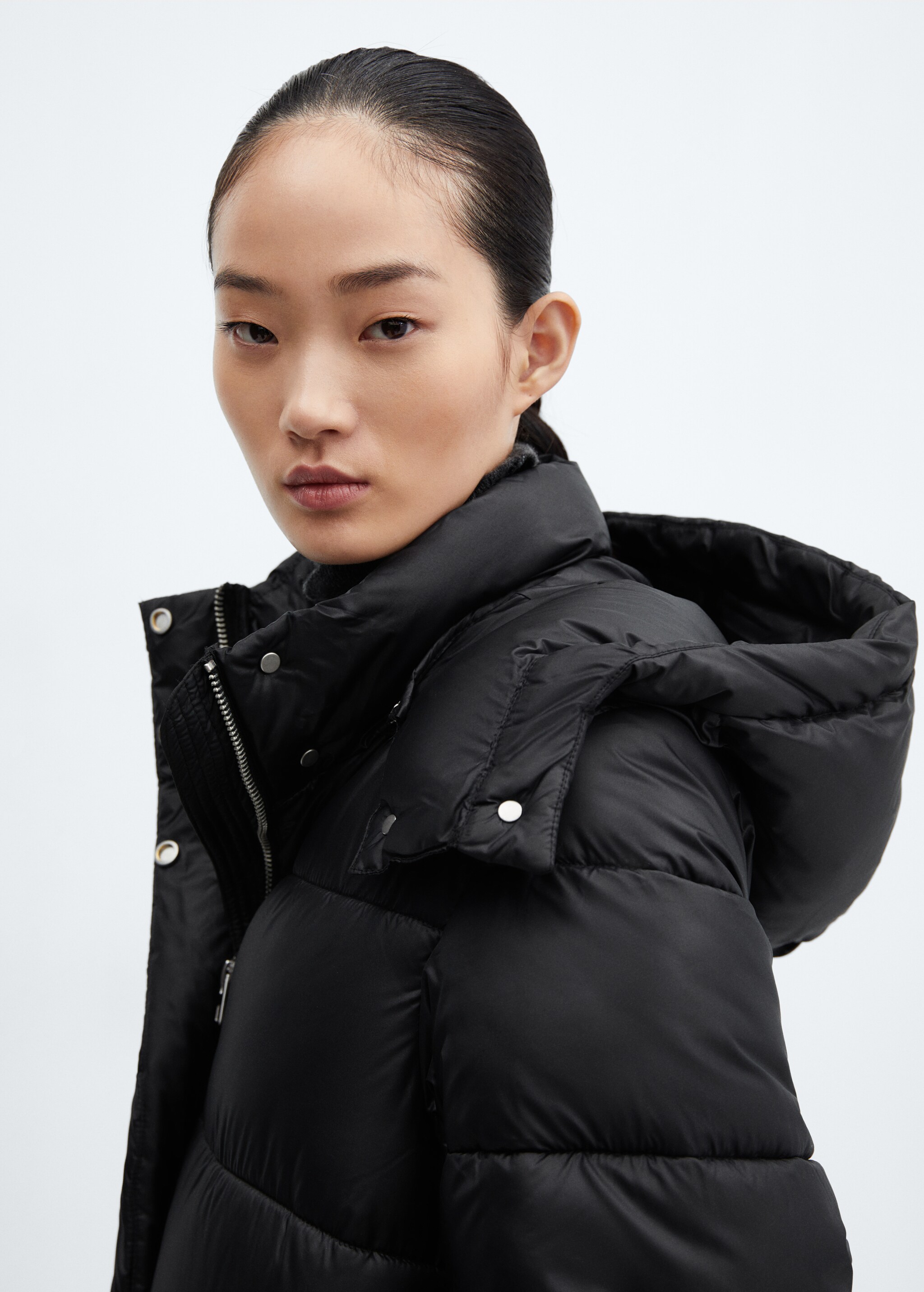 Hooded water-repellent quilted jacket - Details of the article 1