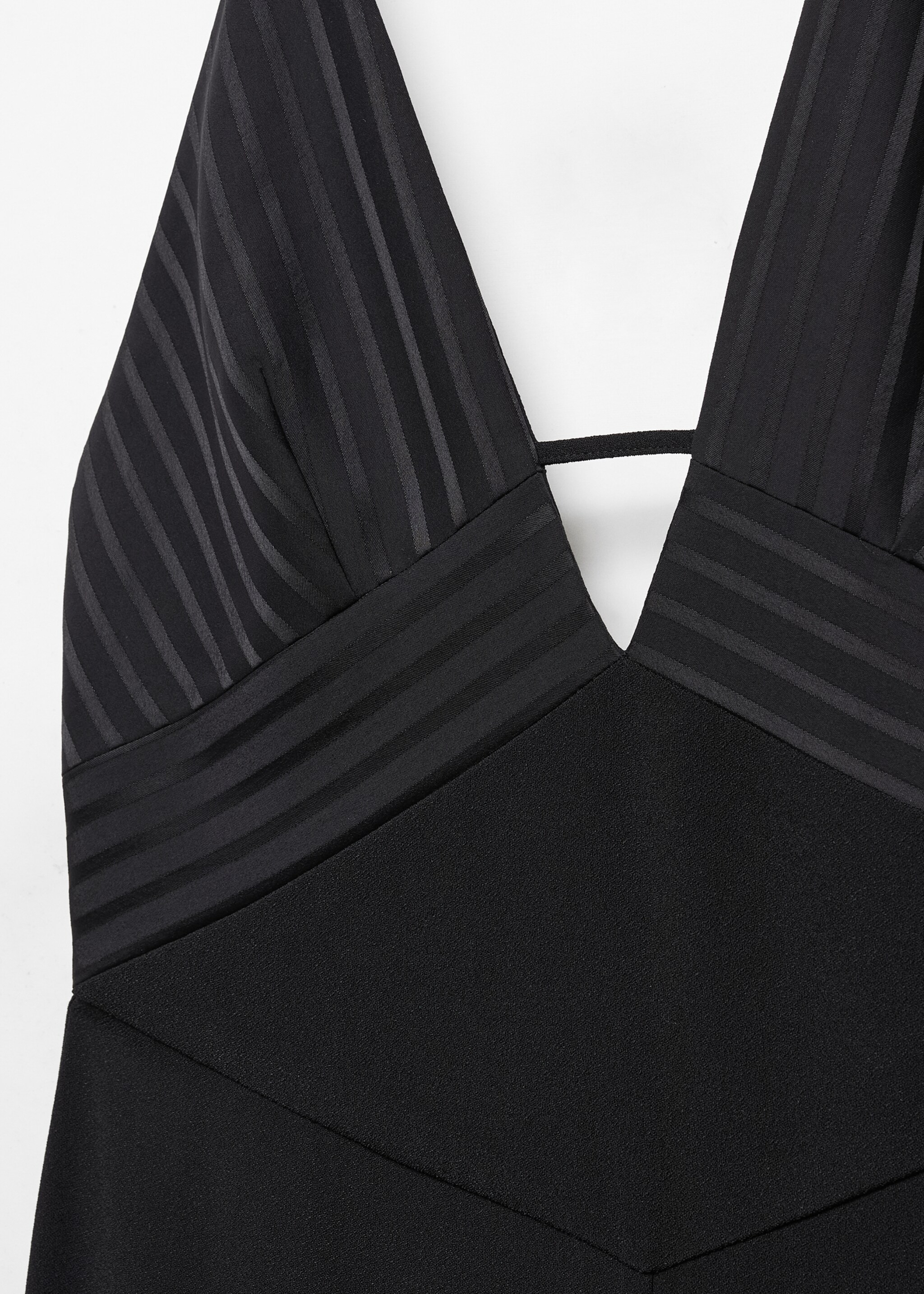 Low-cut jumpsuit with satin details - Details of the article 8