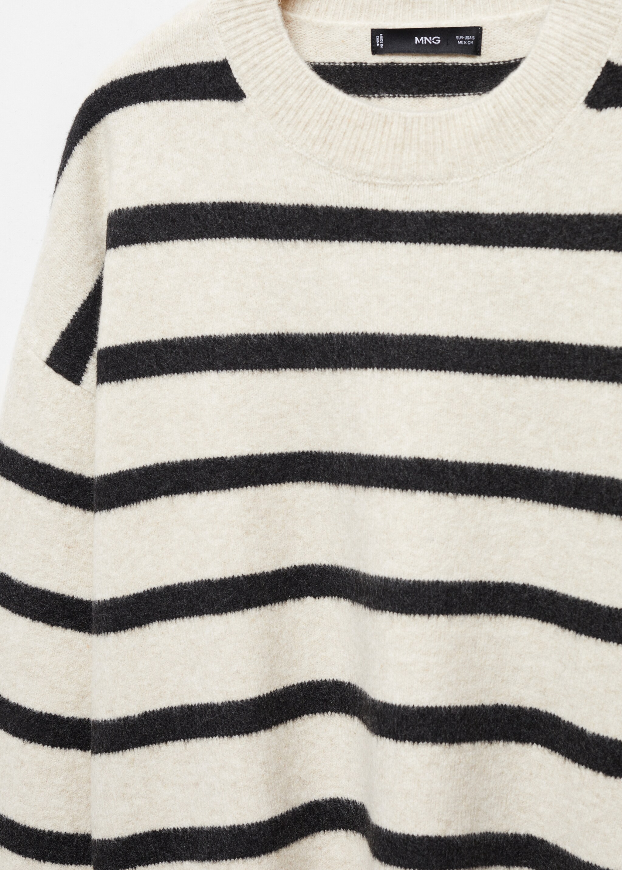 Round-neck striped sweater - Details of the article 8