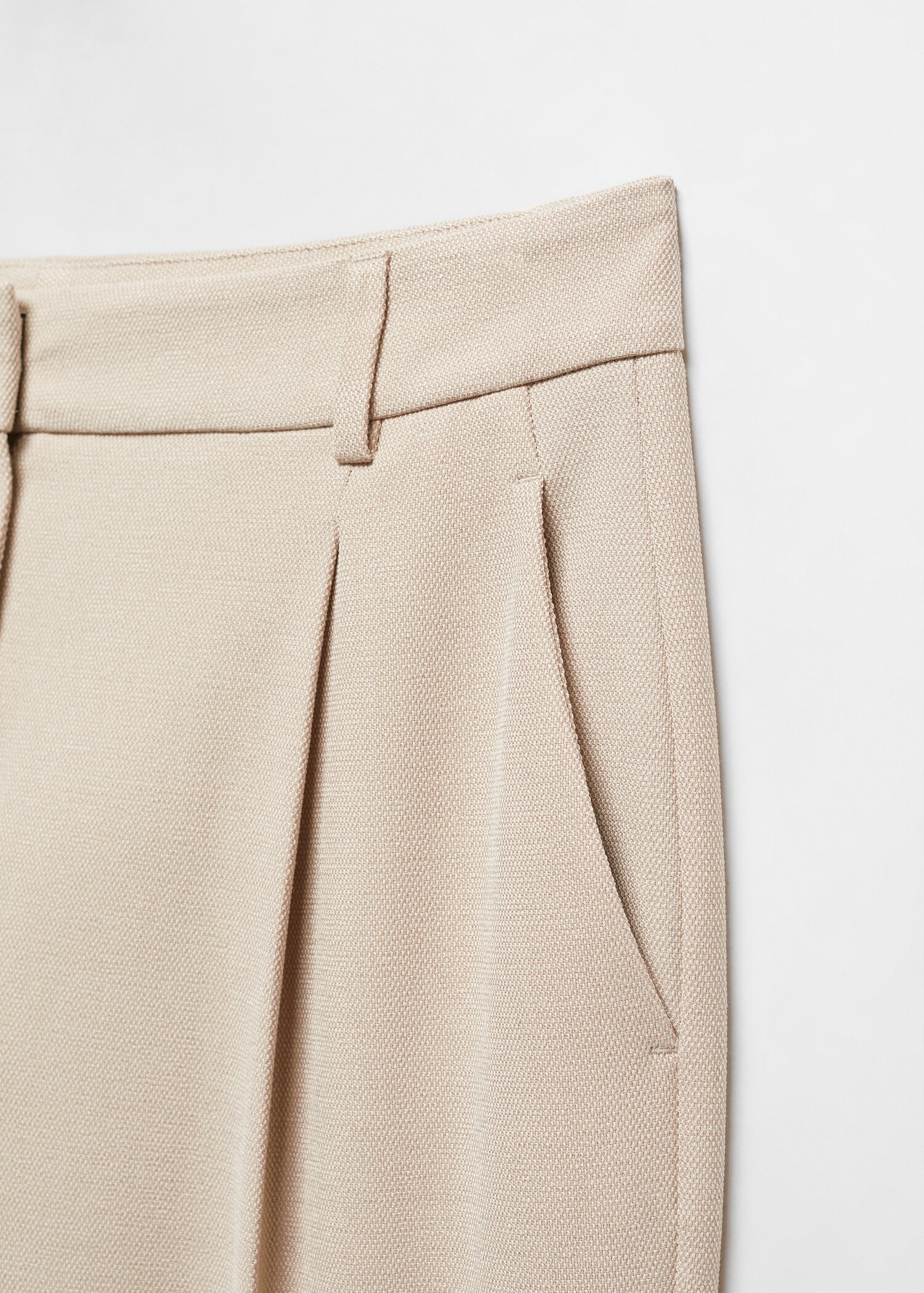 Pleat straight trousers - Details of the article 8