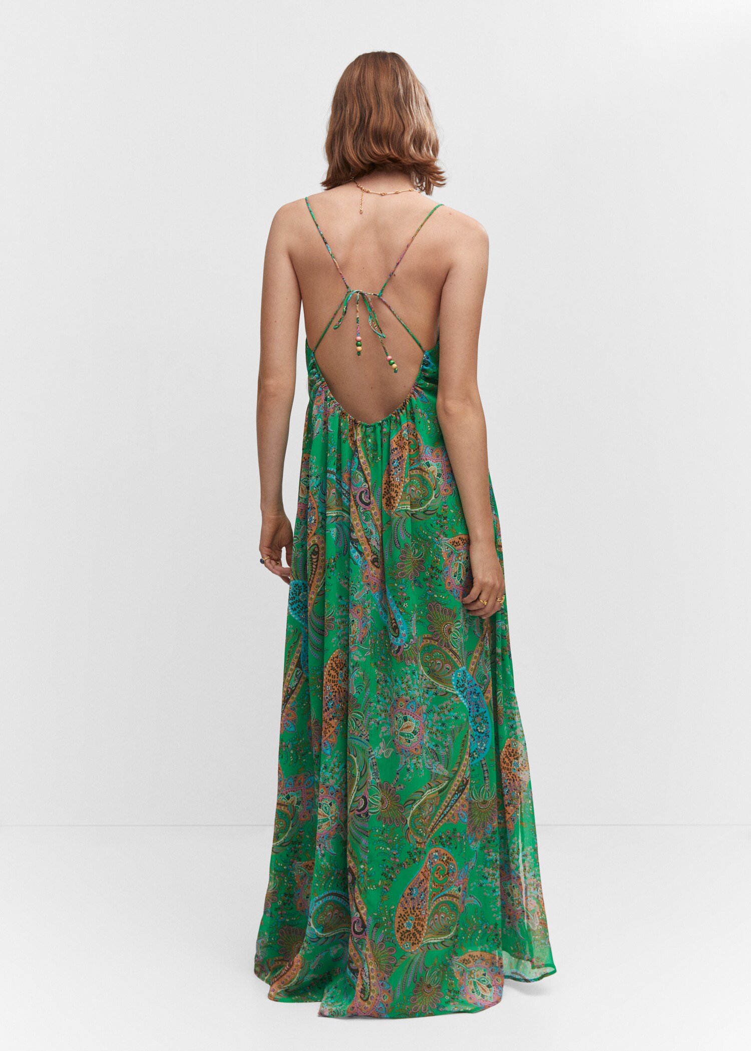 Robe imprimée dos nu - Verso de l’article