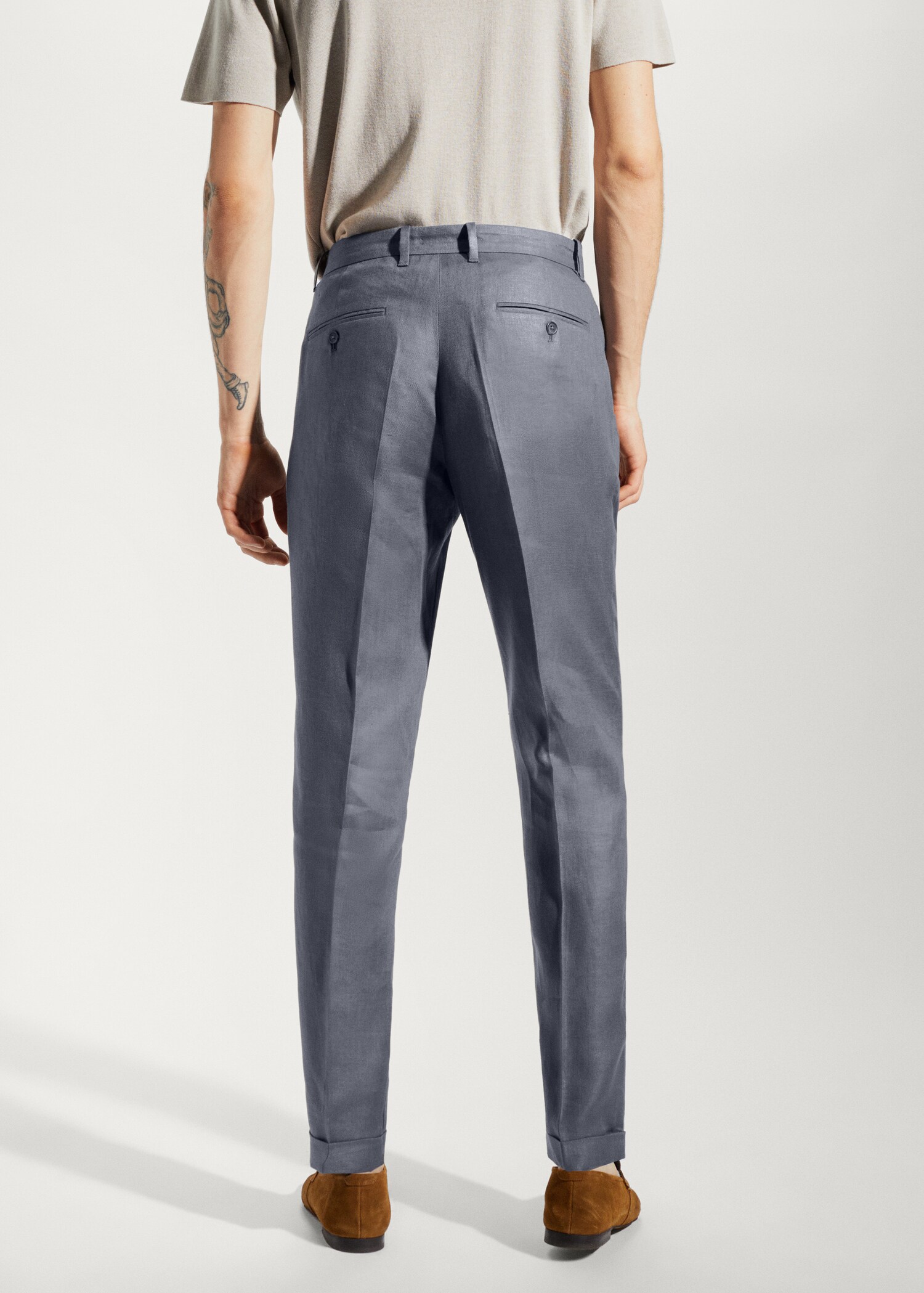 100% linen regular-fit trousers - Reverse of the article