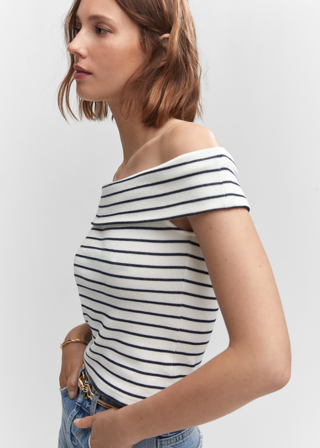 Off shoulder top Women MANGO Kosovo