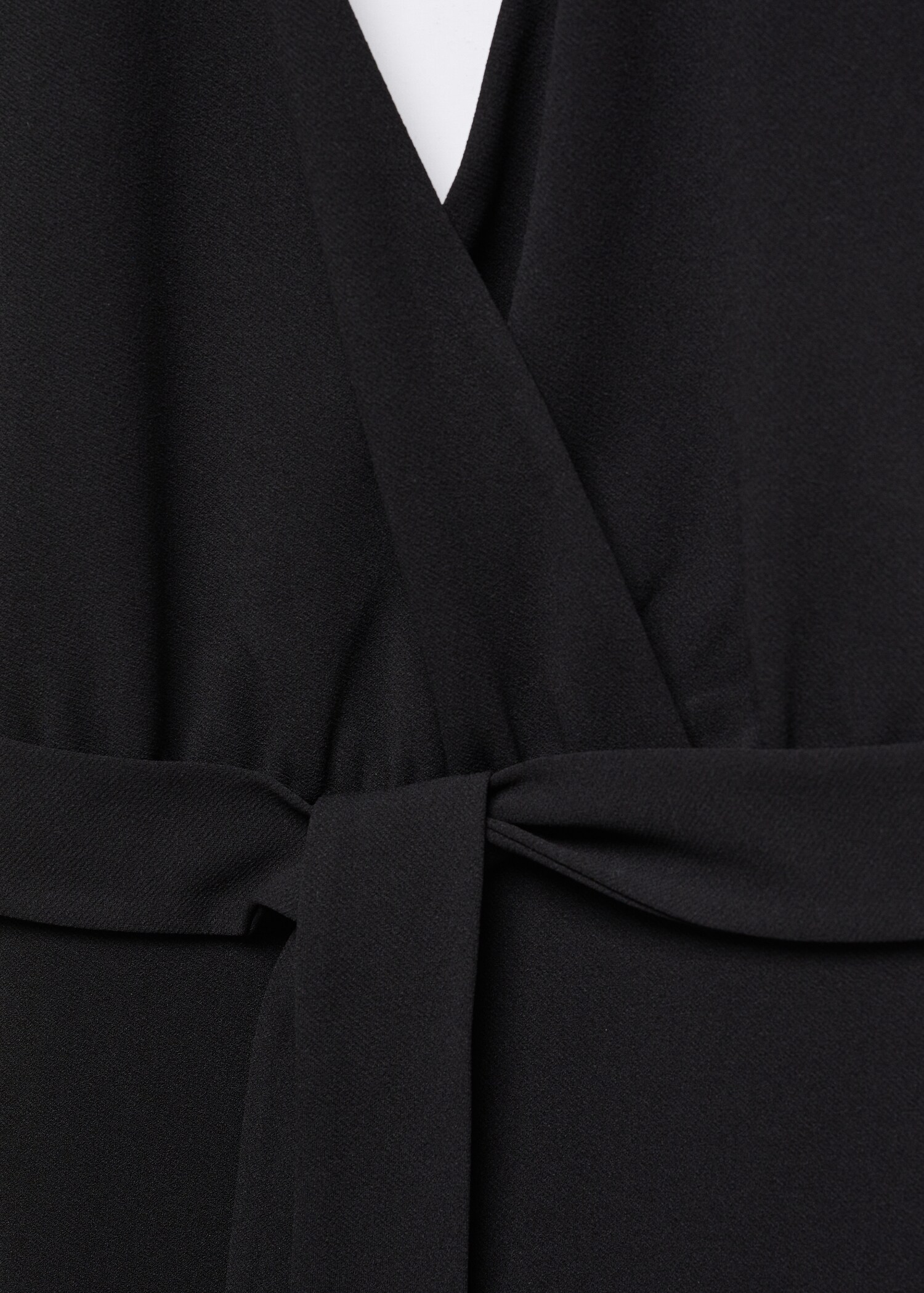 Halter jumpsuit with bow detail - Details of the article 8