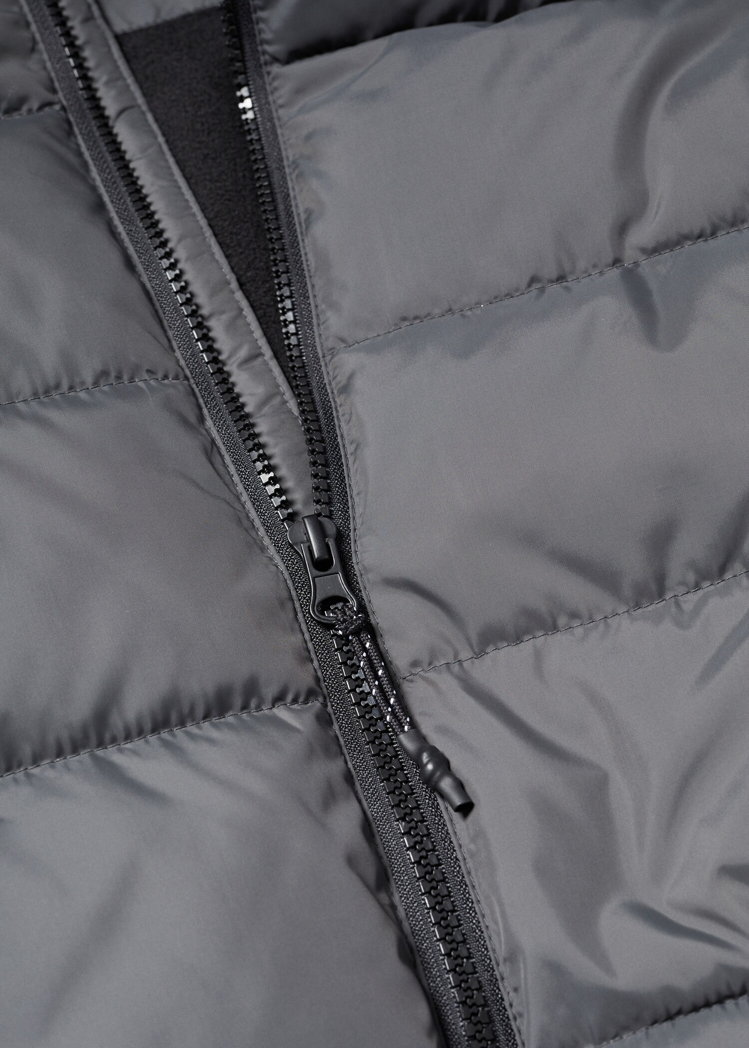 Padded fleece gilet - Details of the article 8