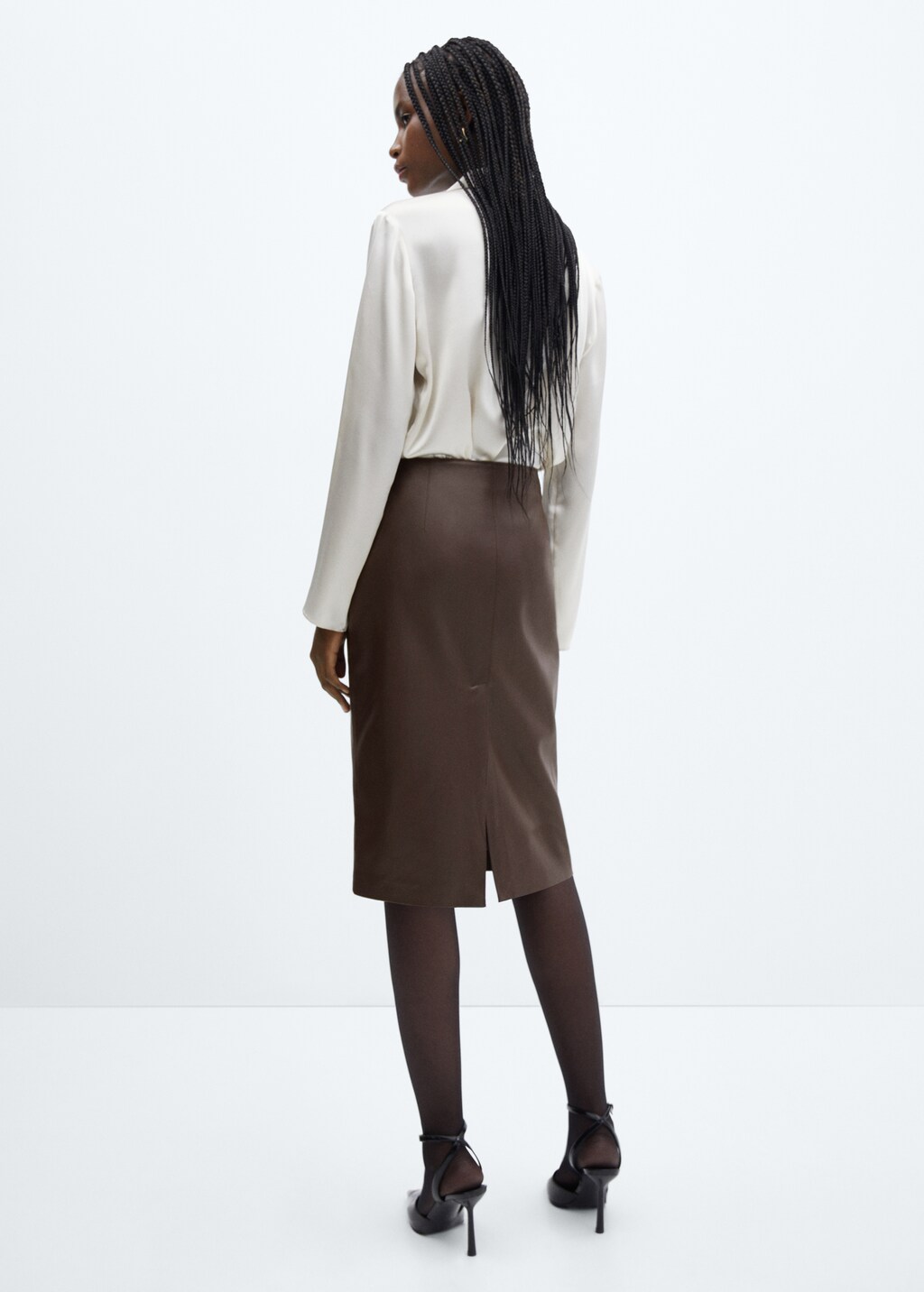 Leather skirt mango sales