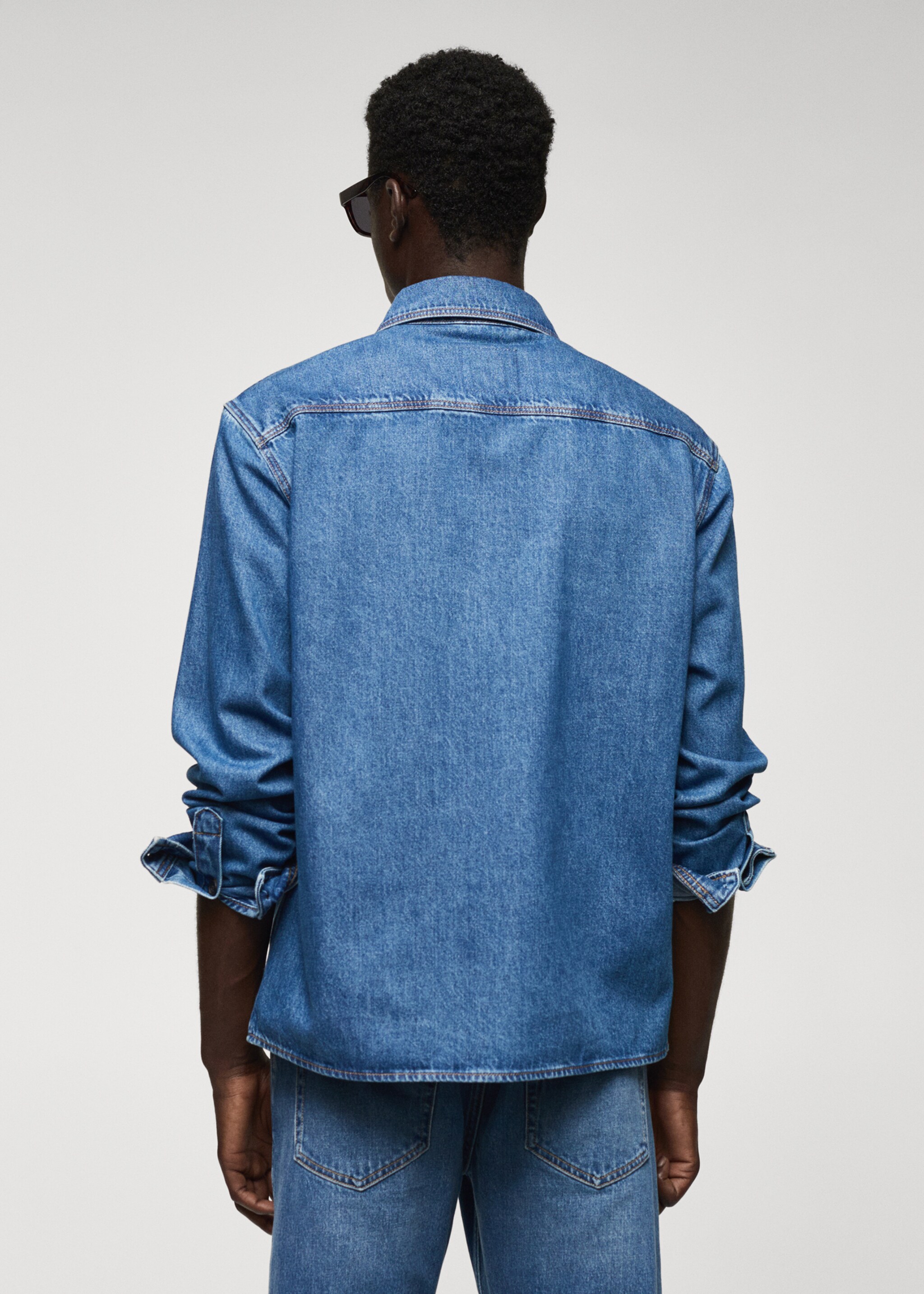 Cotton denim overshirt with pockets - Reverse of the article, Medium Blue. Ref: 57074415-00.
