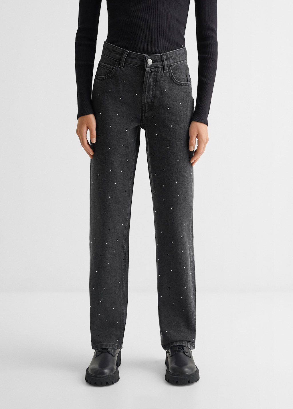 Pantalon negro con brillos hotsell