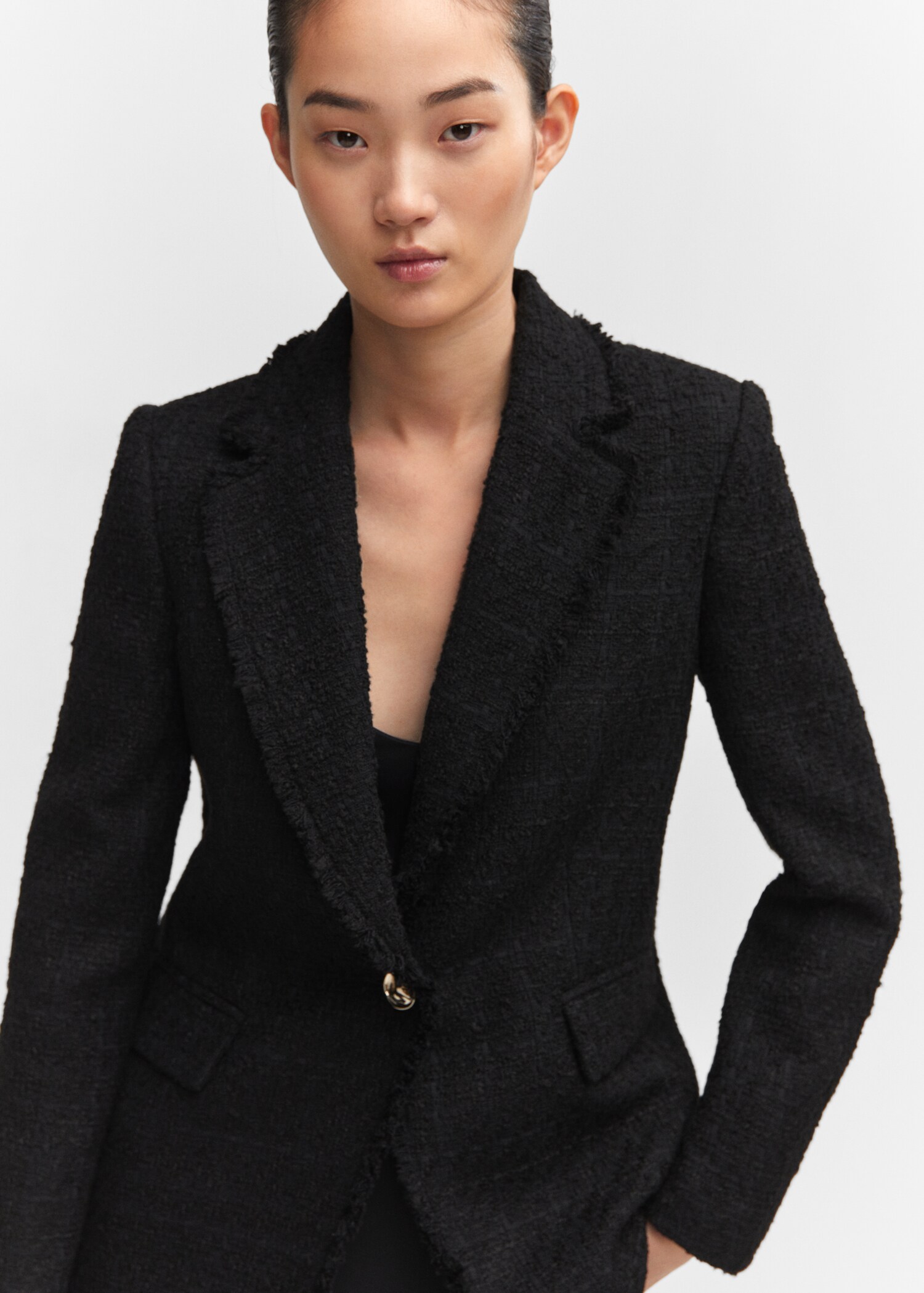 Tweed blazer with jewel button - Details of the article 2