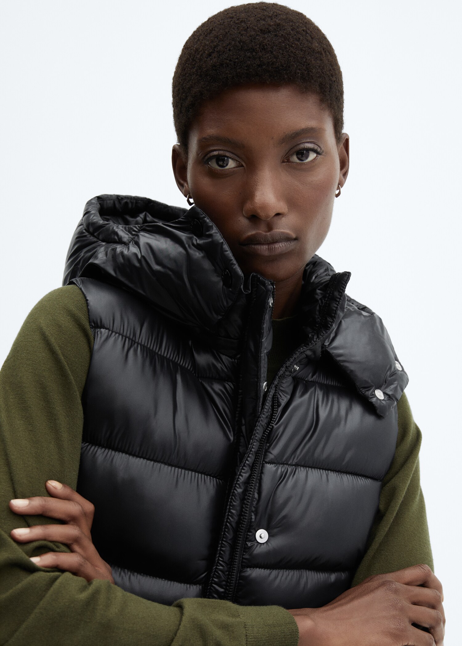 Gilet matelassé imperméable à capuche - Détail de l'article 1