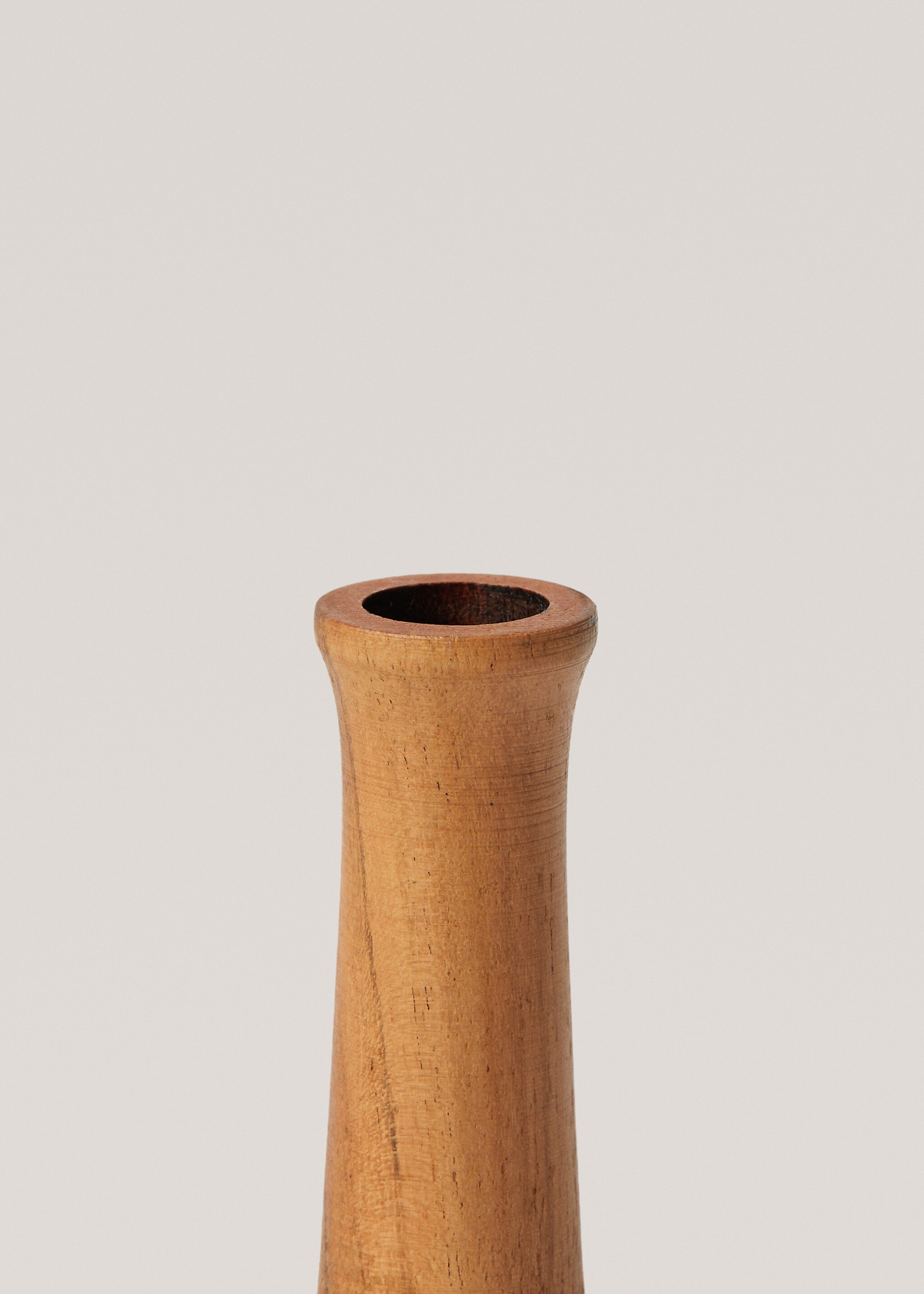 Wood candle holder S - Details of the article 1