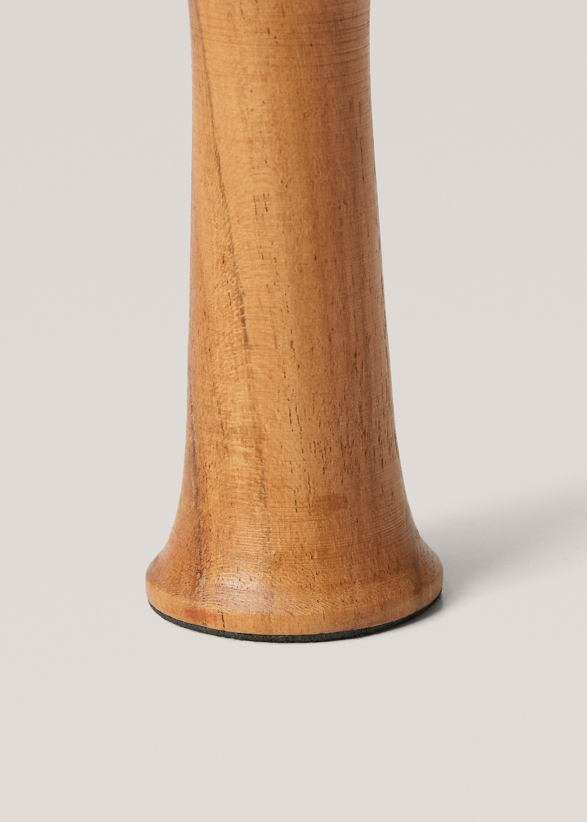Wood candle holder S - Details of the article 2