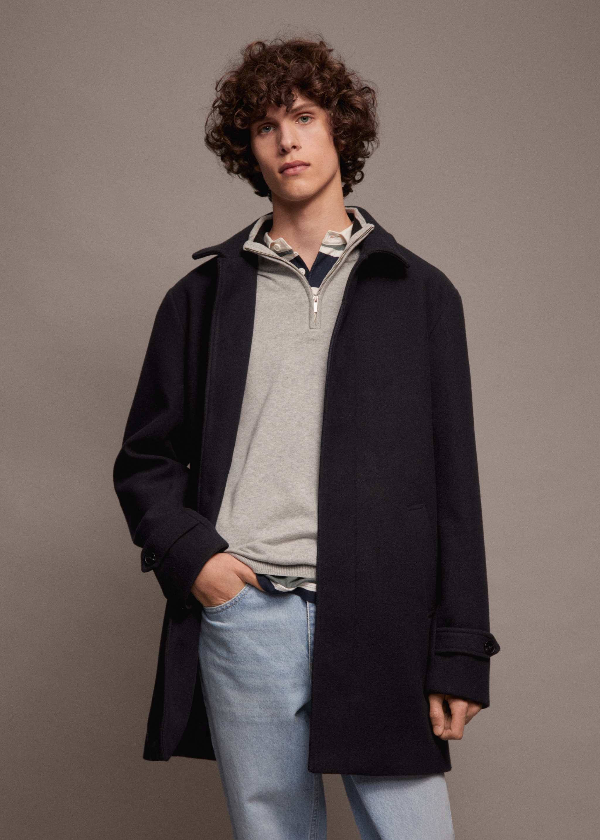 Coat with classic collar  - Details of the article 6