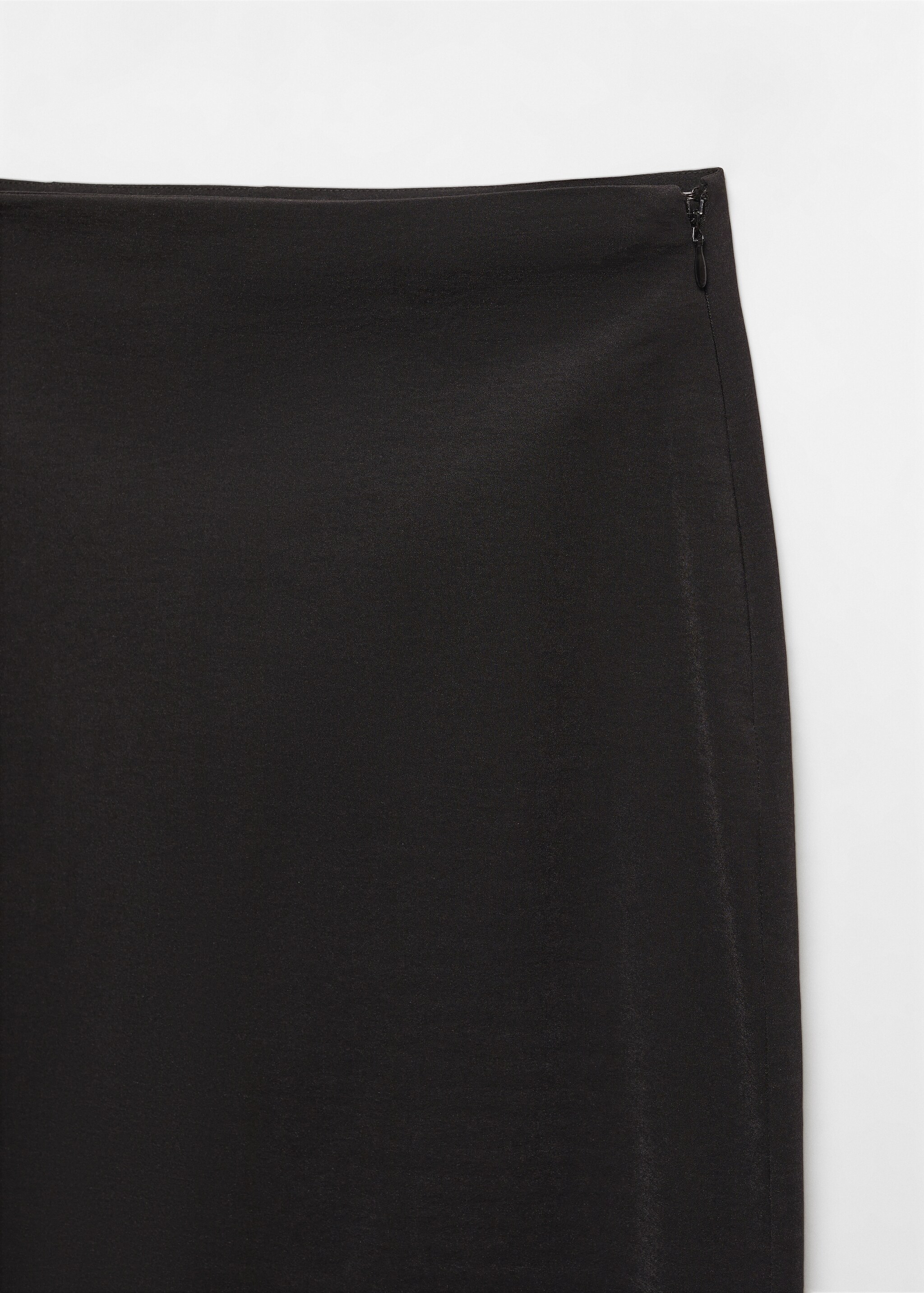 Fitted skirt with slit - Details of the article 8