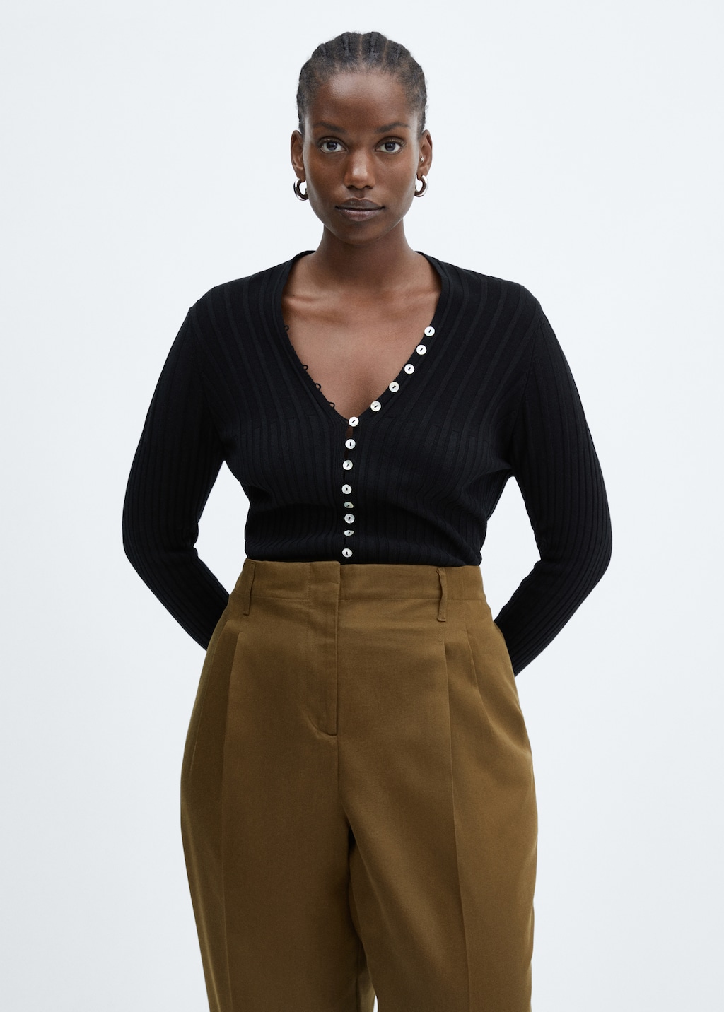 Dart high waist trousers - Women | MANGO Kosovo