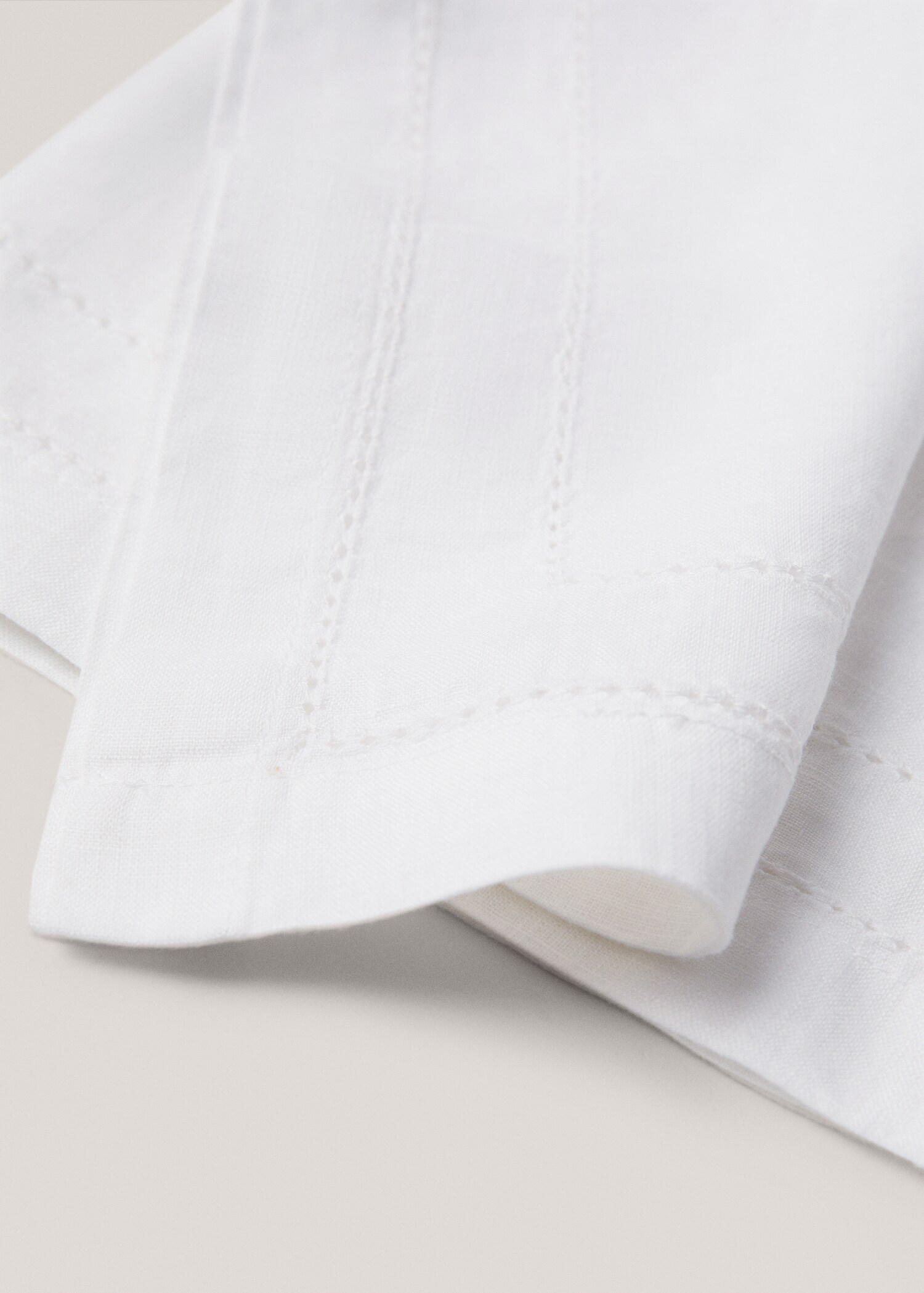 100% linen double-hemstitch napkin - Details of the article 3