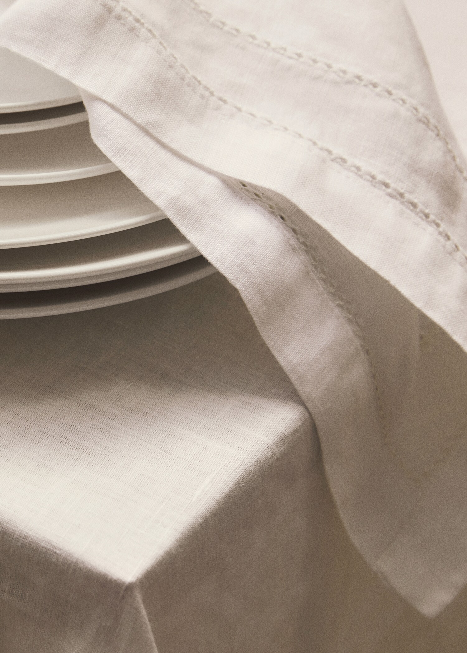 100% linen double-hemstitch napkin - Details of the article 8