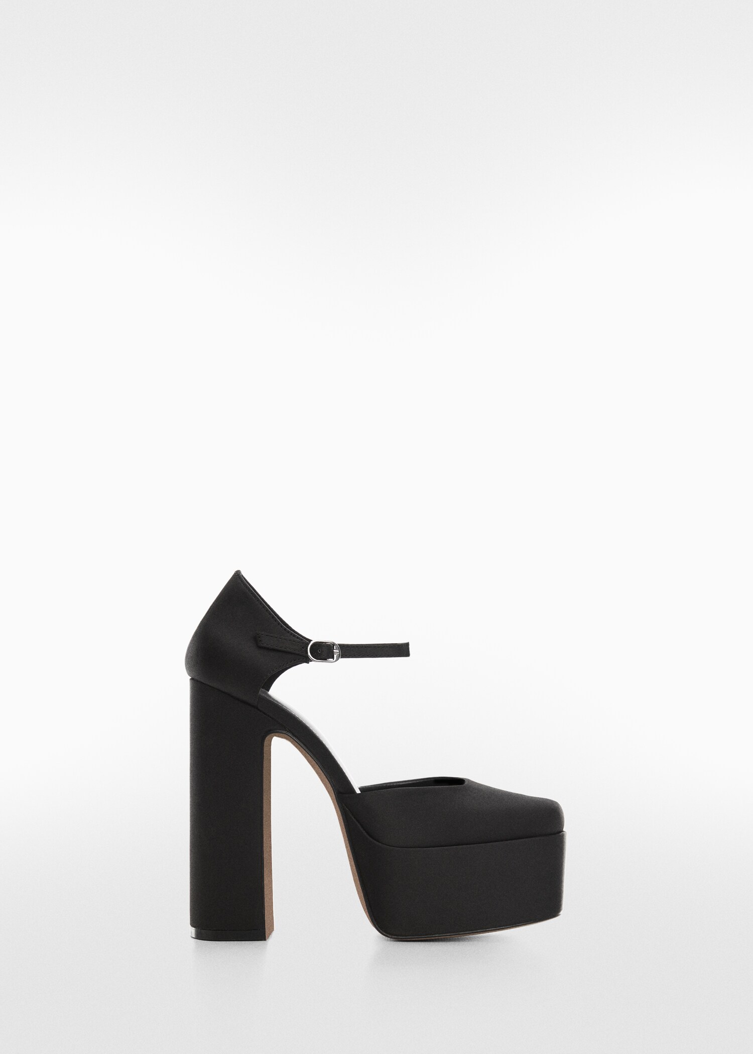 Heeled platform shoes - Article without model