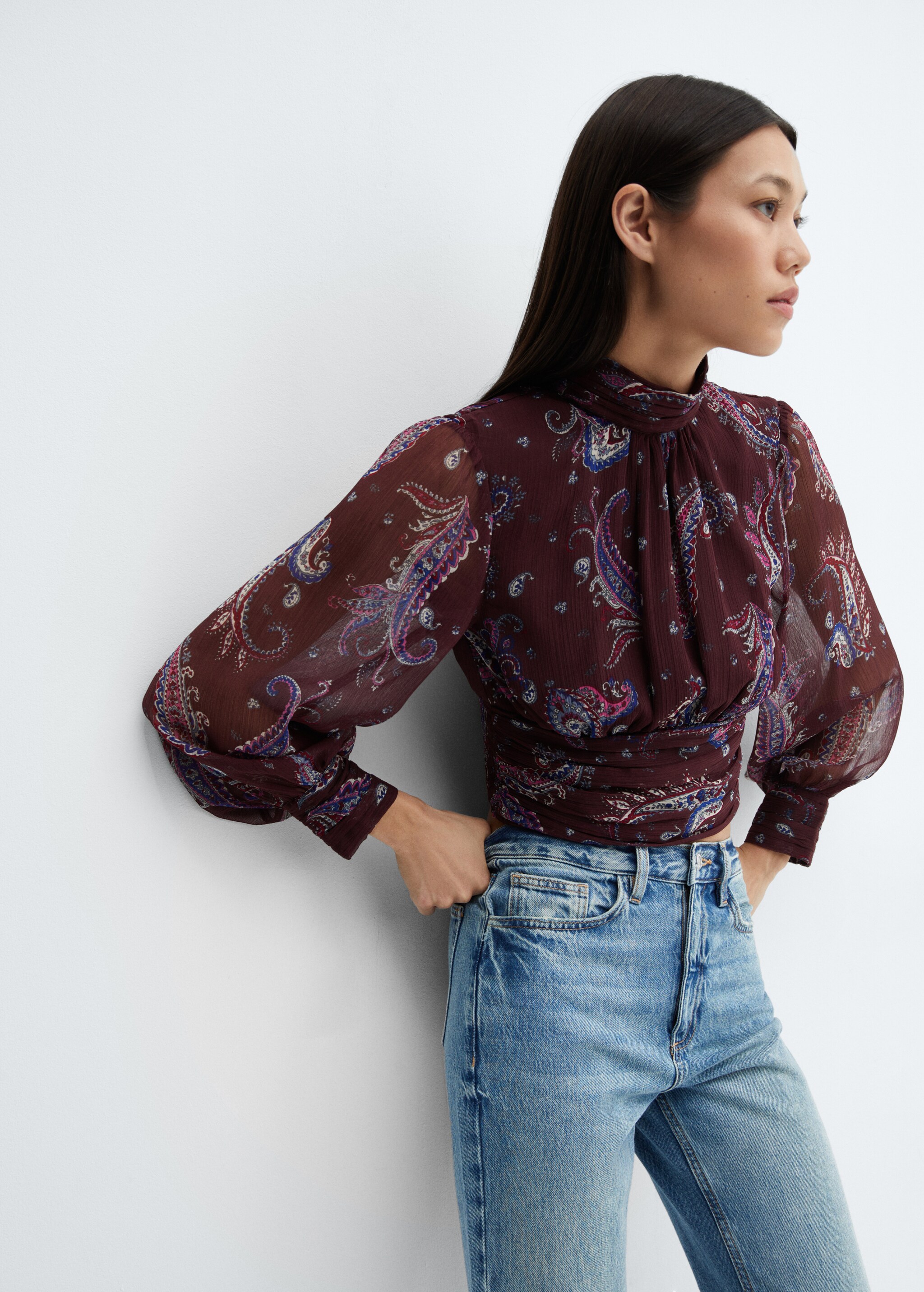 Paisley blouse with puffed sleeves - Details of the article 2