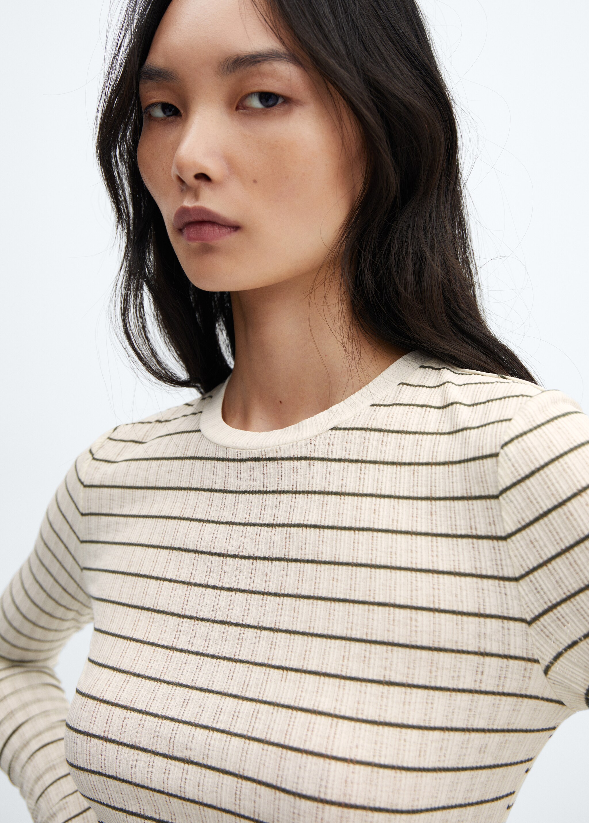 Textured striped T-shirt - Details of the article 1