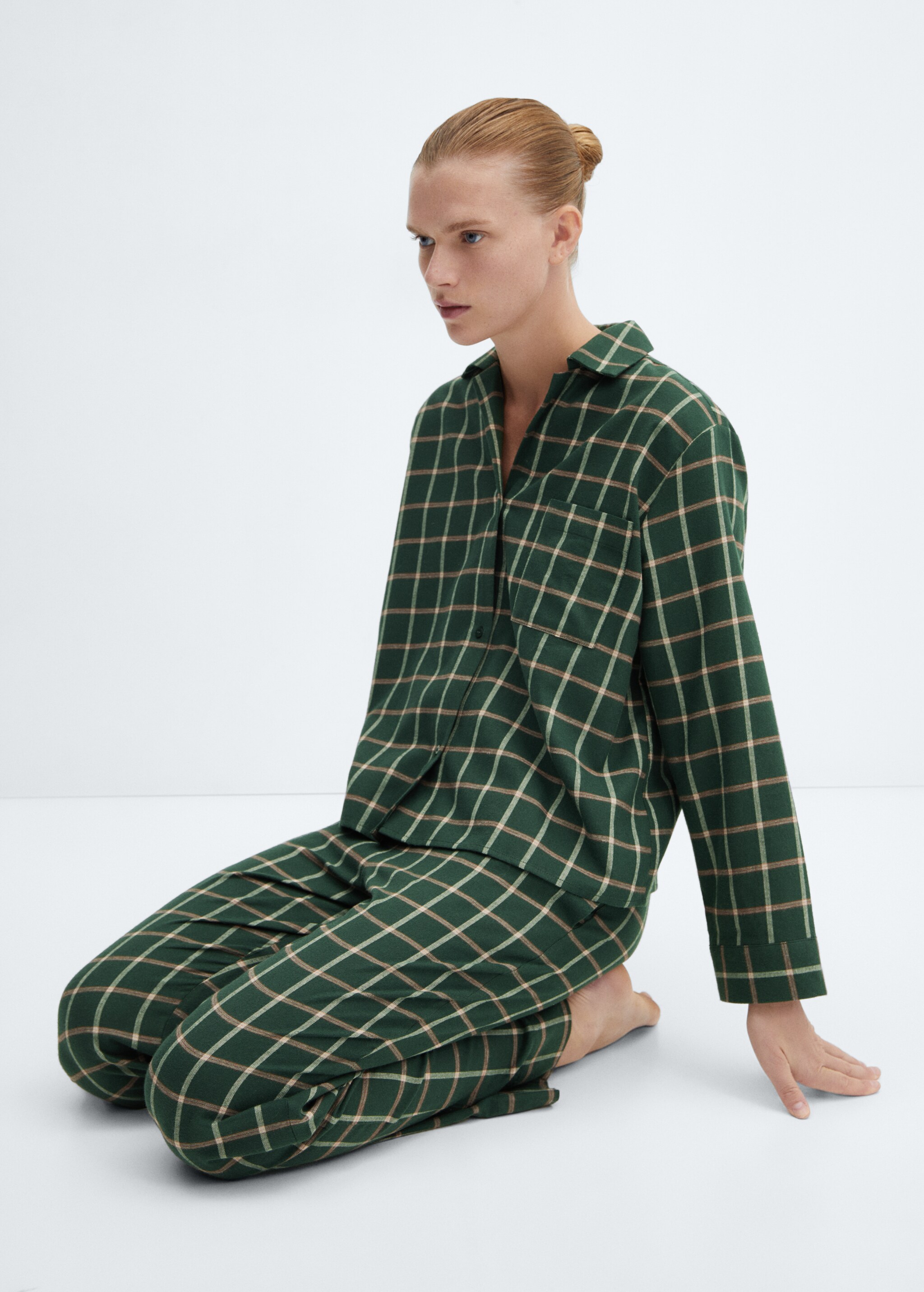 Check flannel pyjama shirt - Details of the article 2