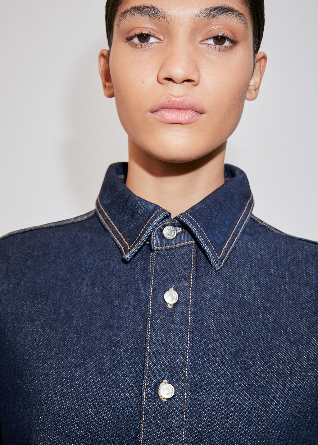 Oversized denim overshirt - Women | MANGO Gibraltar
