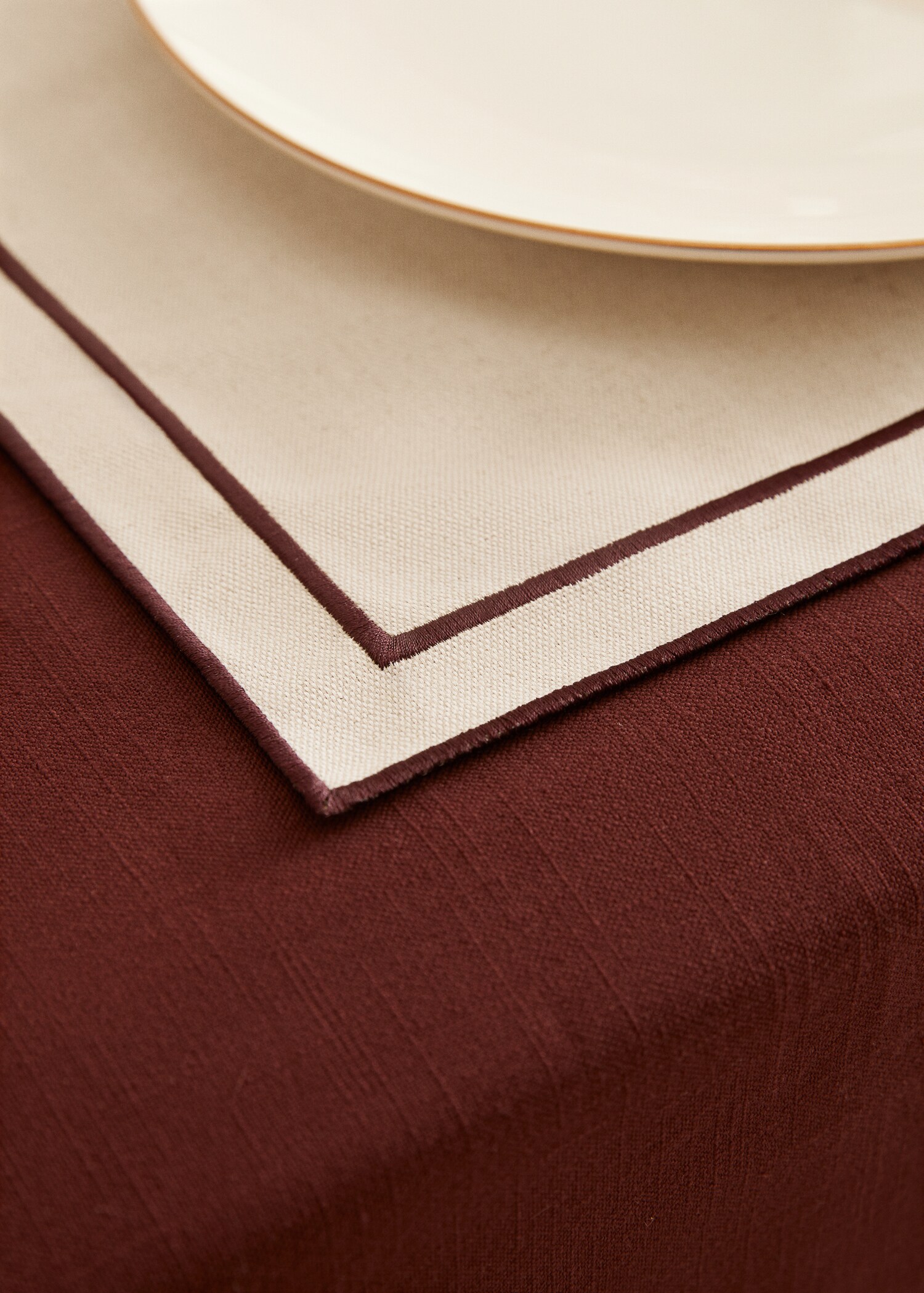 Set de table liseré contrasté  - Détail de l'article 8