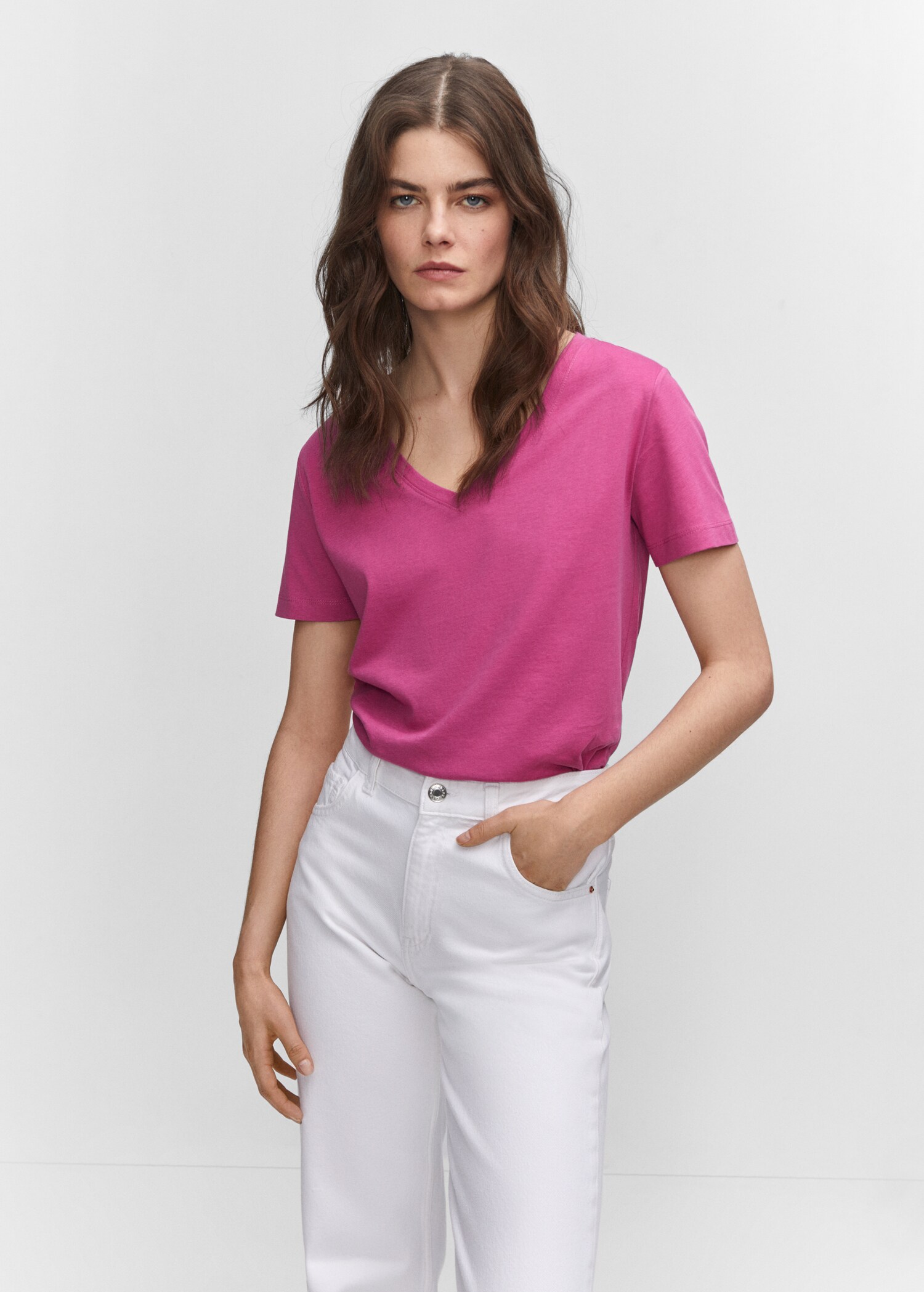 V-neck cotton T-shirt - Medium plane