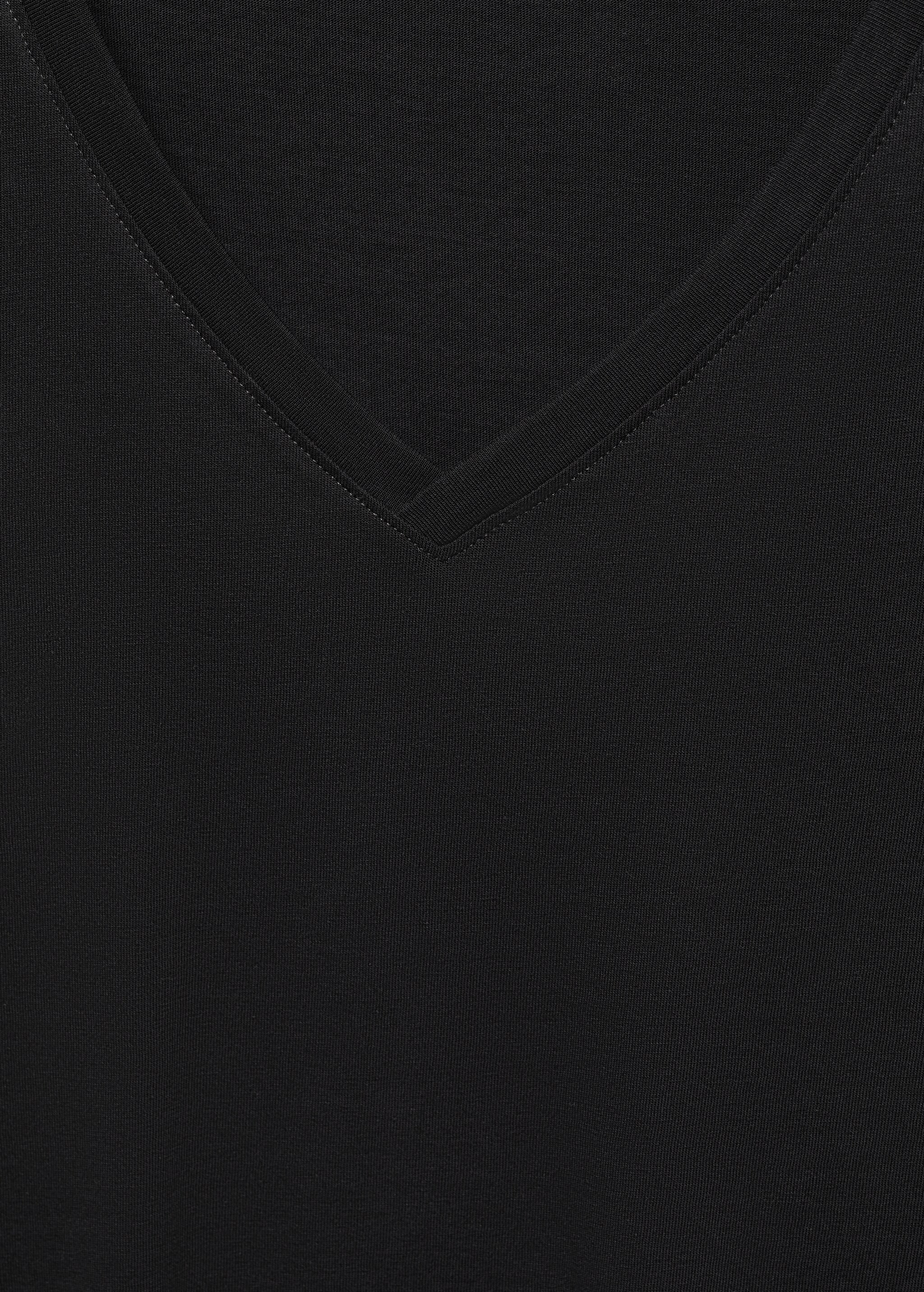 T-shirt coton col en V - Détail de l'article 8